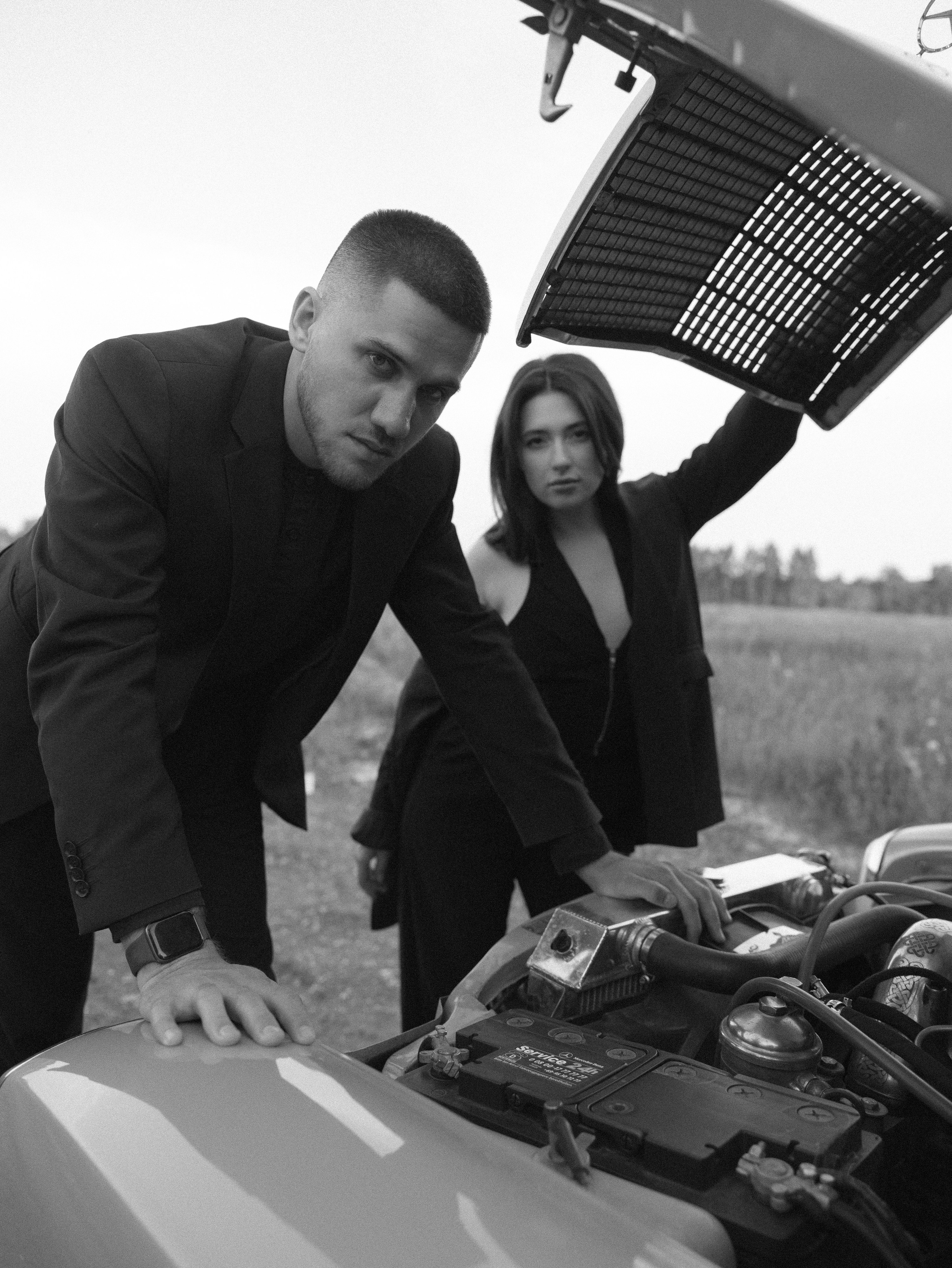 ТАНЯ И БУЛАТ, РЕТРО МАШИНА. Свадебный и индивидуальный фотограф в Челябинске Евгения Негодяева