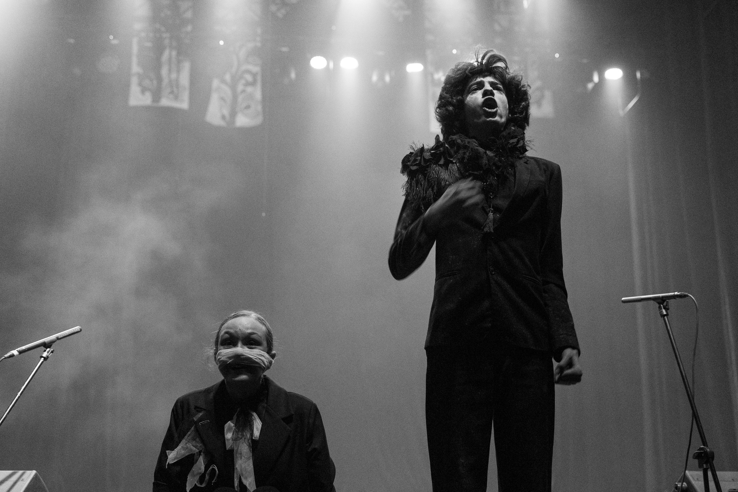 Гоголь. Зарисовки. Фотограф Сергей Ловкий