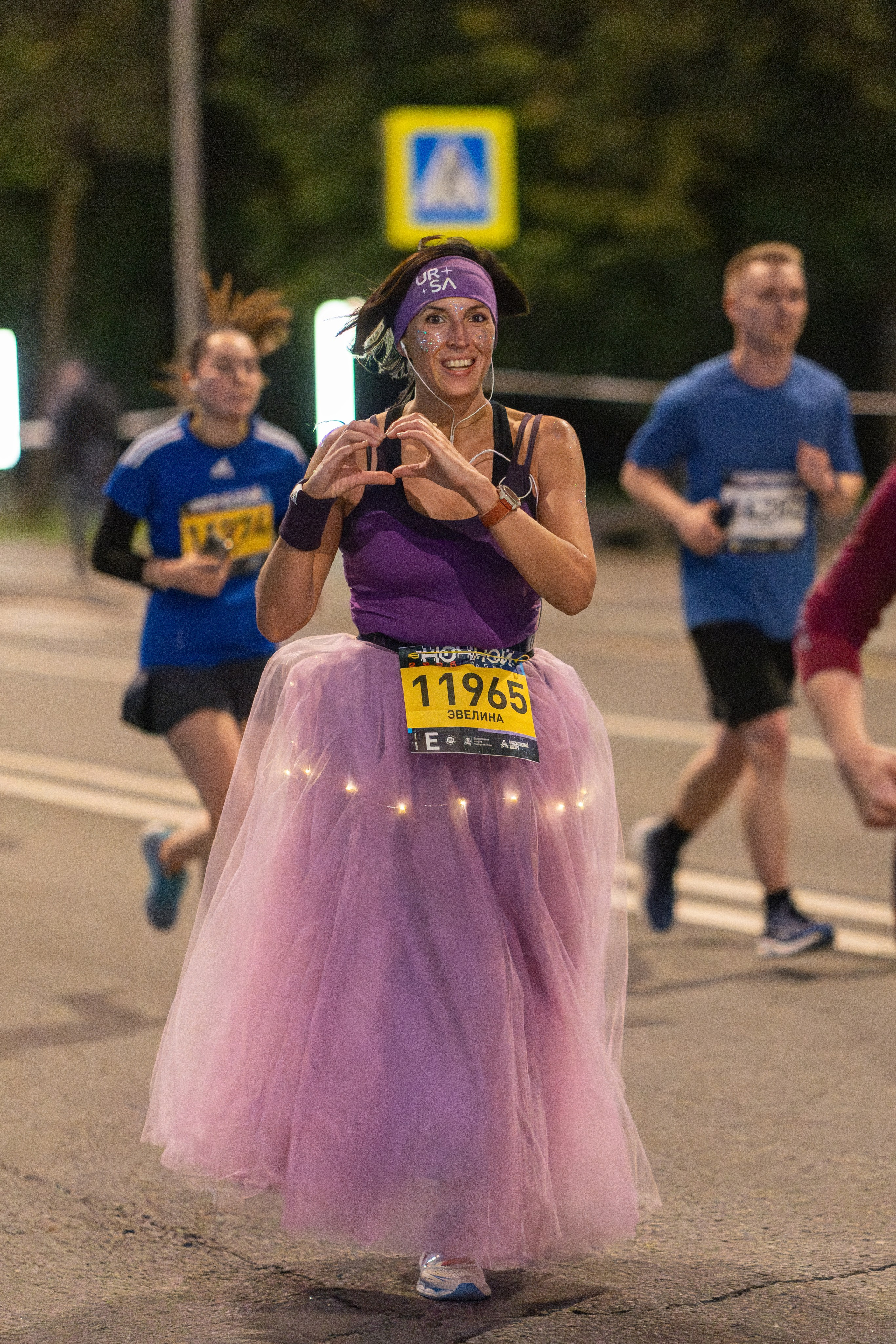 Ночной забег 2025. Фотограф Сергей Ловкий