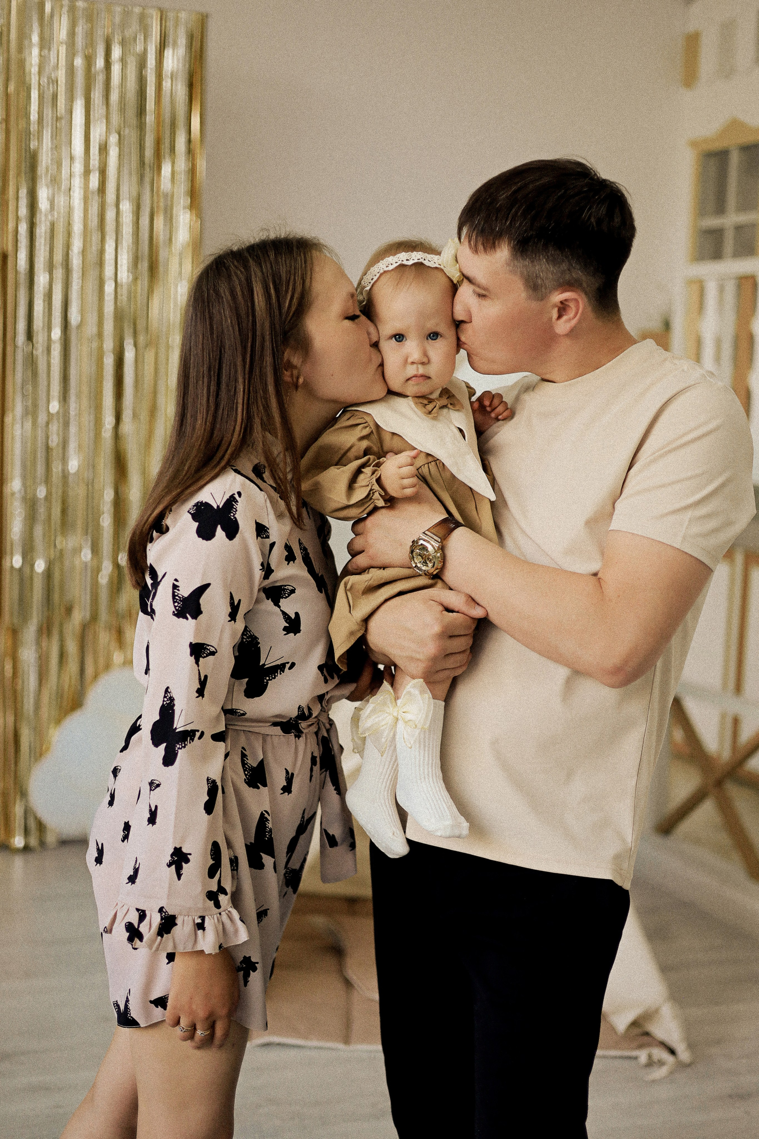 Вика ♡ Леша ♡ Сонечка. Фотограф в г. Чита