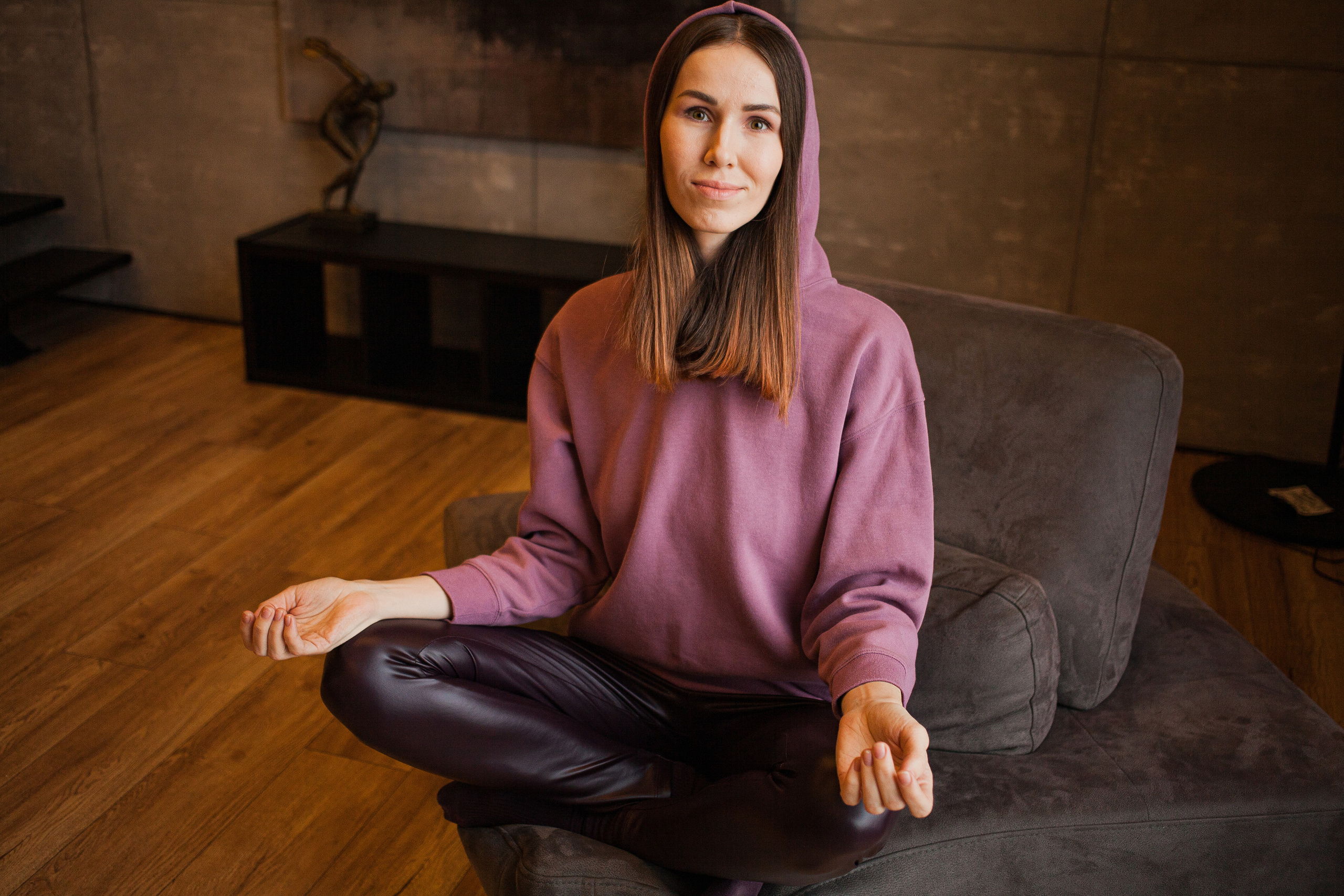 Polina, the doula. Darin the photographer