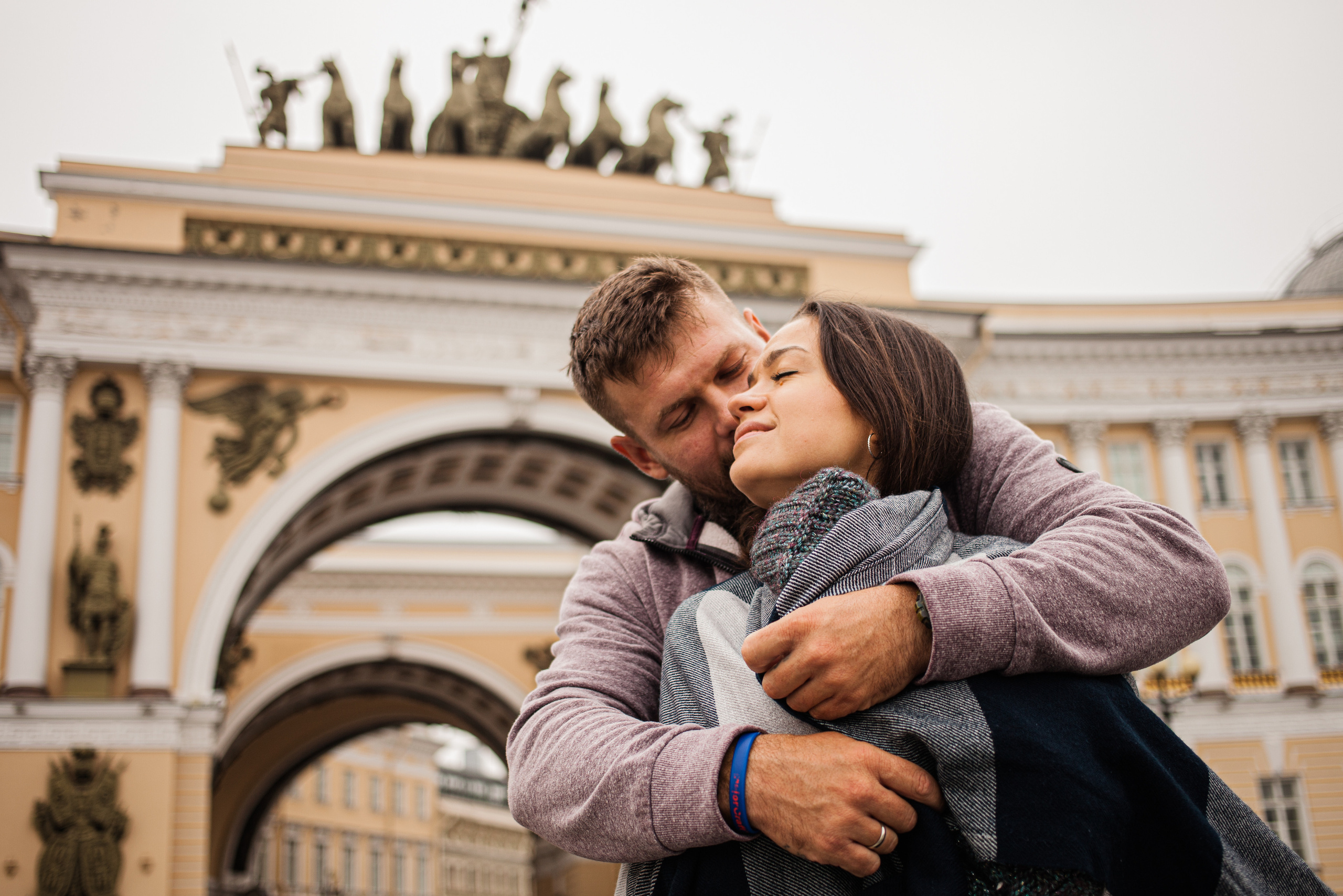 Прогулка по Питеру Саша и Аня. Darin the photographer