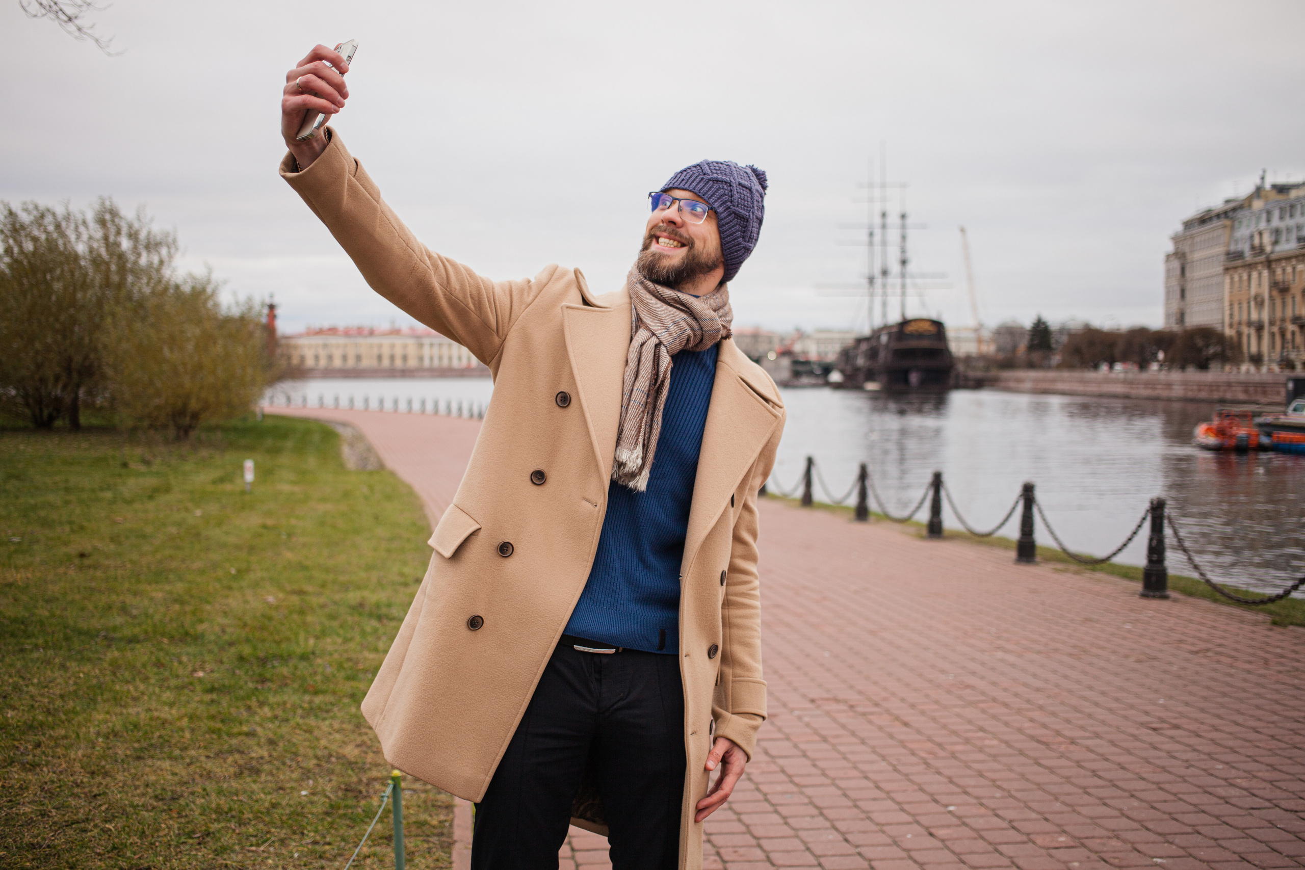 Konstantin, the doctor, neurologist. Darin the photographer