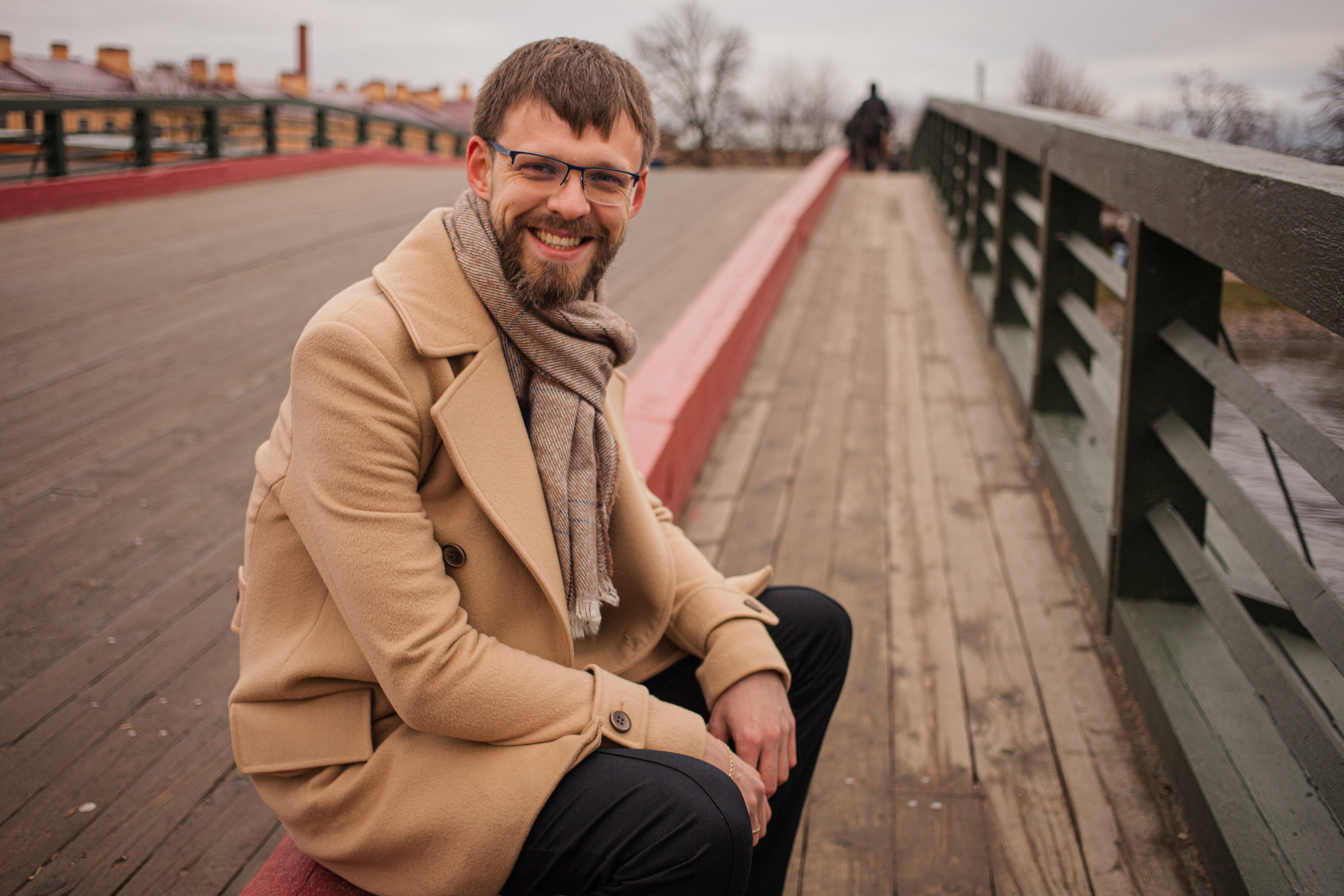 Konstantin, the doctor, neurologist. Darin the photographer