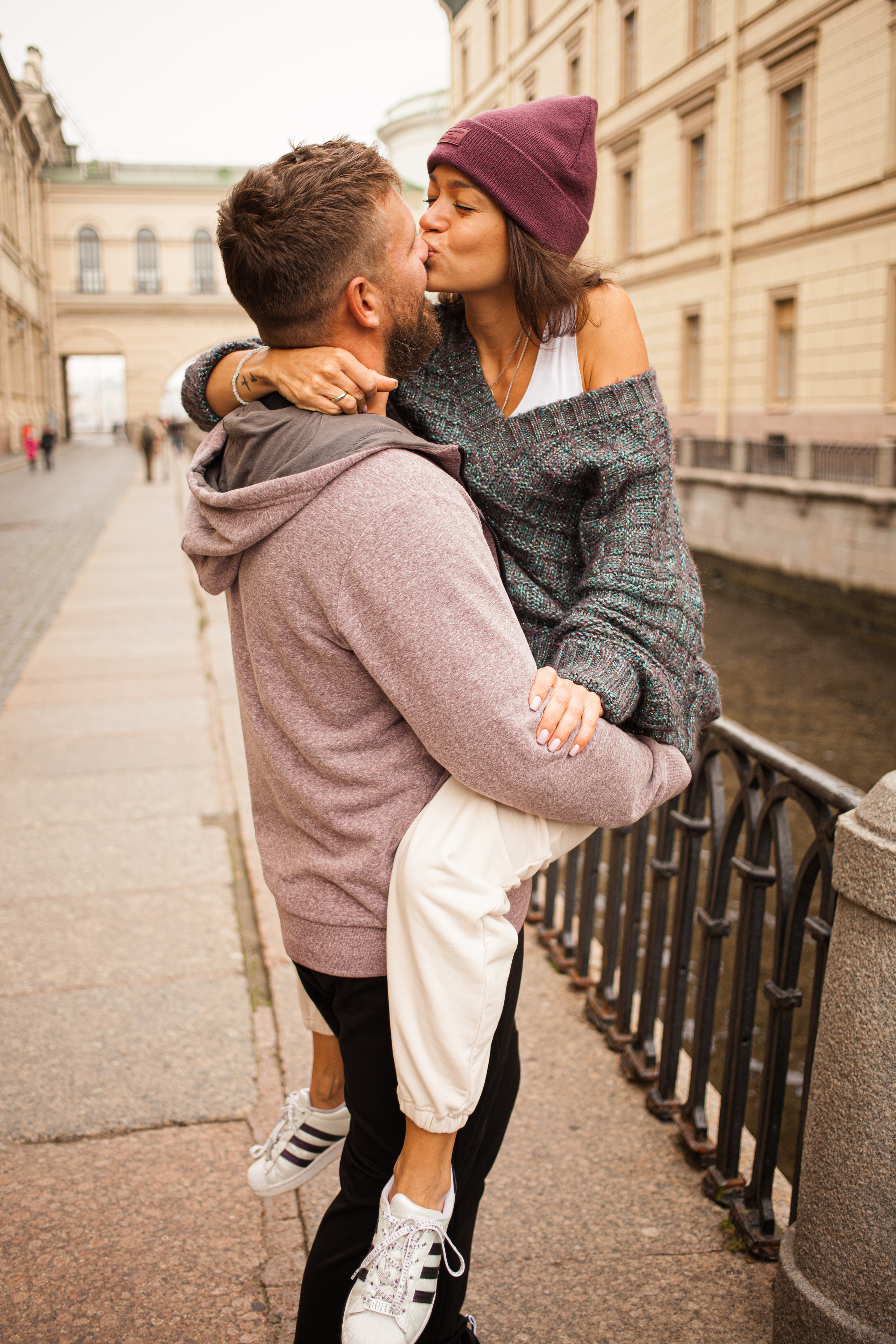 Прогулка по Питеру Саша и Аня. Darin the photographer