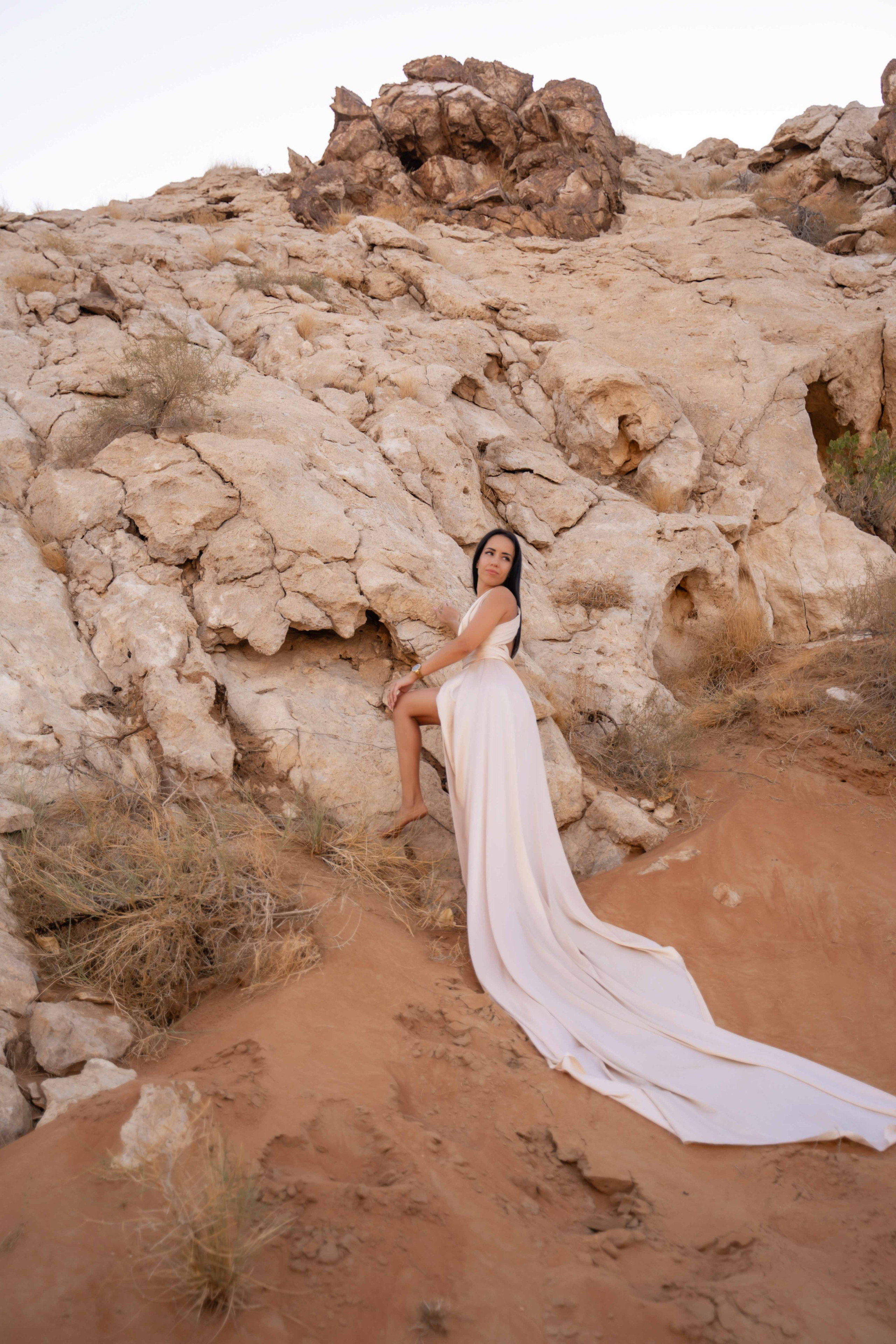 Фотосессия с летящими платьями в Дубае. Фотограф и видеограф в Москве и Абу Даби Мария Кулагина