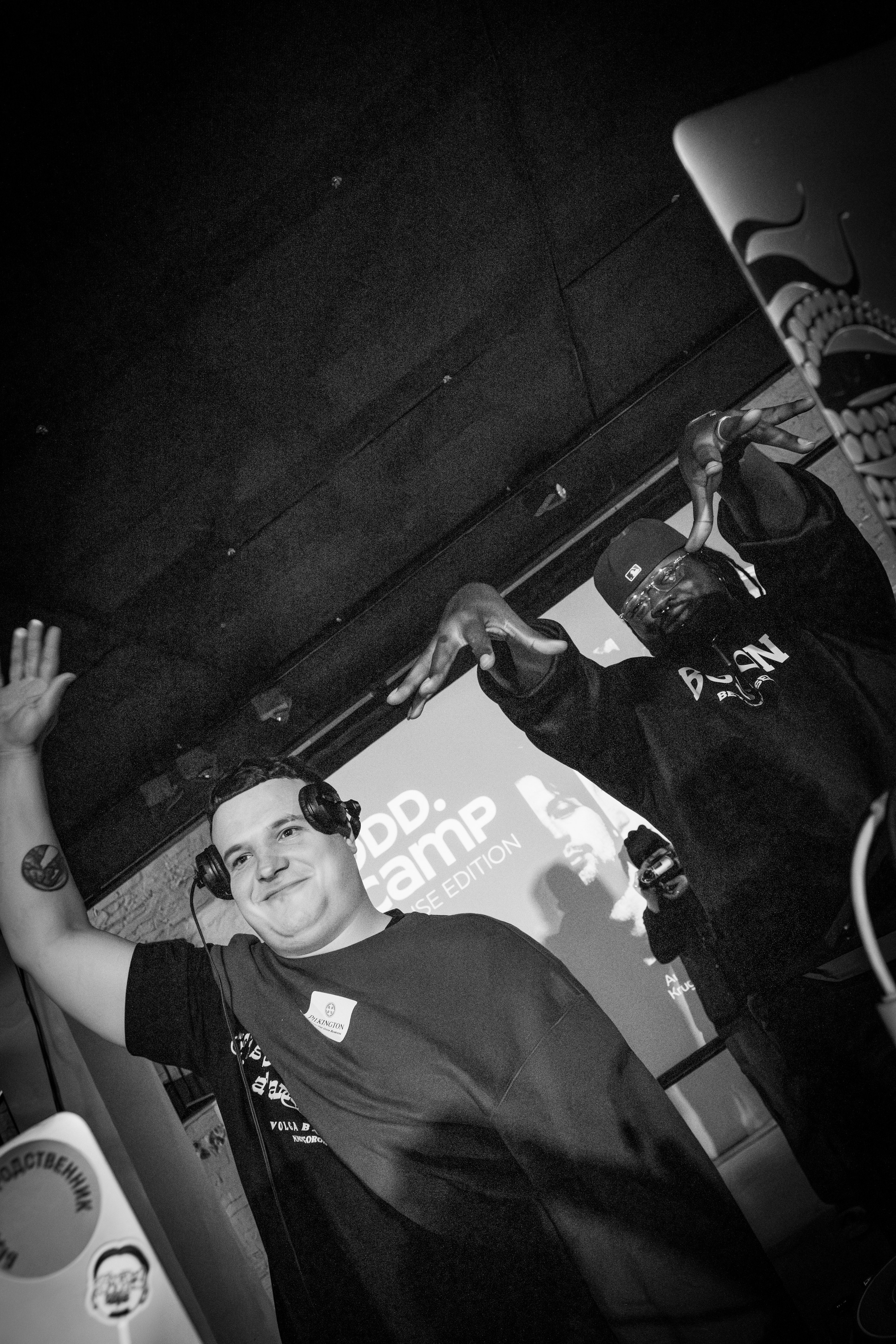 ODD BATTLE 04/05 (@youlovebu). Соня бу тебя сфоткала