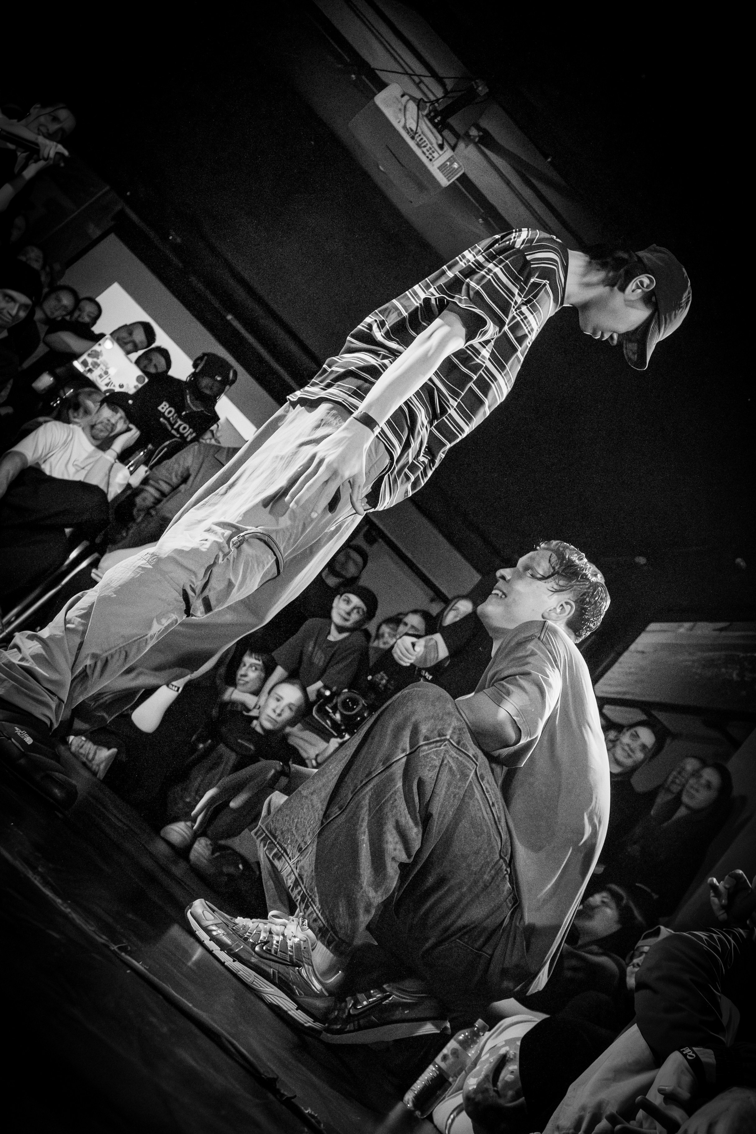 ODD BATTLE 04/05 (@youlovebu). Соня бу тебя сфоткала