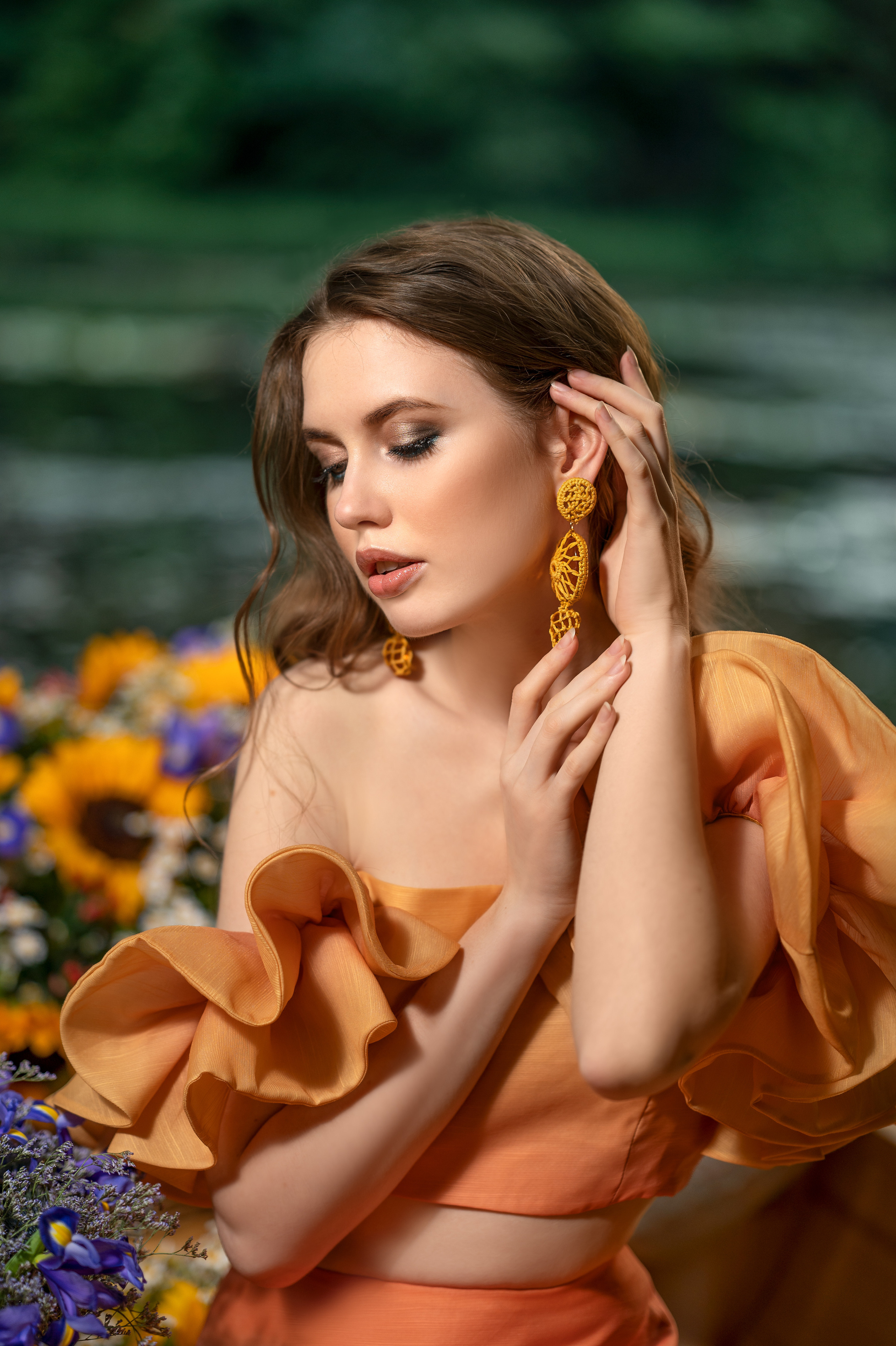 Фотосессия в лодке с подсолнухами. Фотограф Елена Сасс Москва