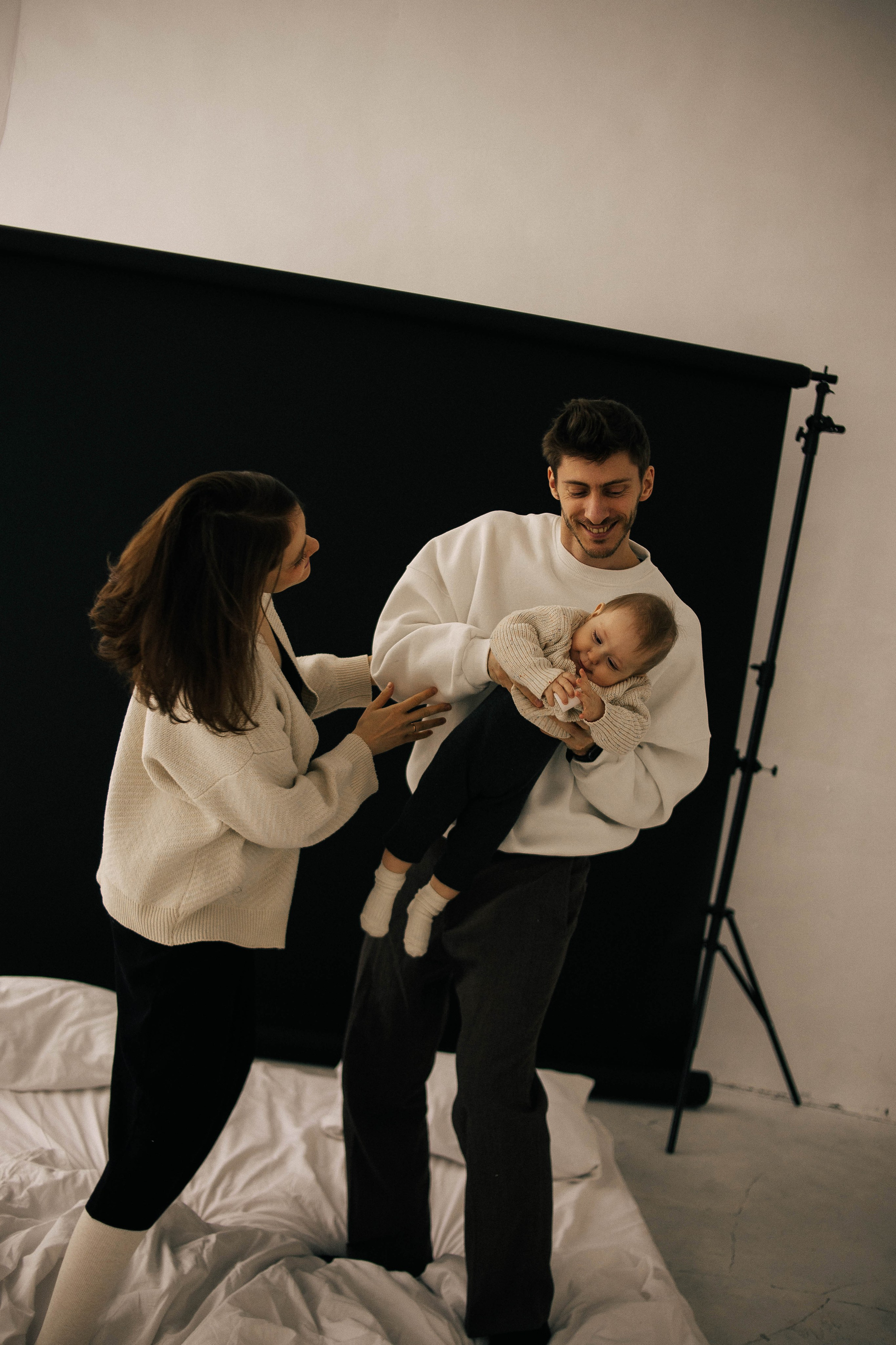 Аня, Сережа и Лешенька. Главная