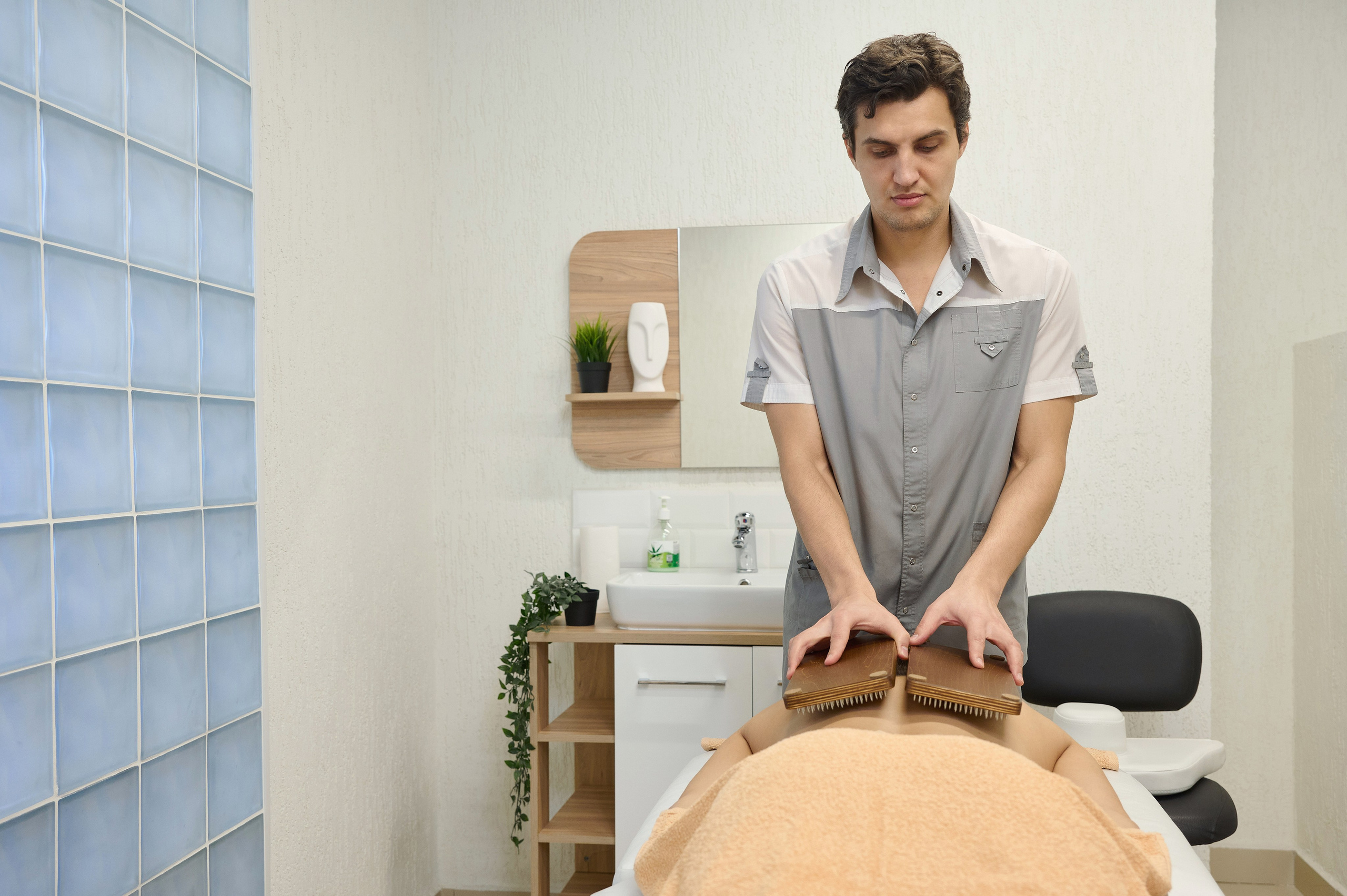 Массажист-остеопат. Рекламный контент. Фотограф Опыт Качество Скорость Горный Алтай Барнаул