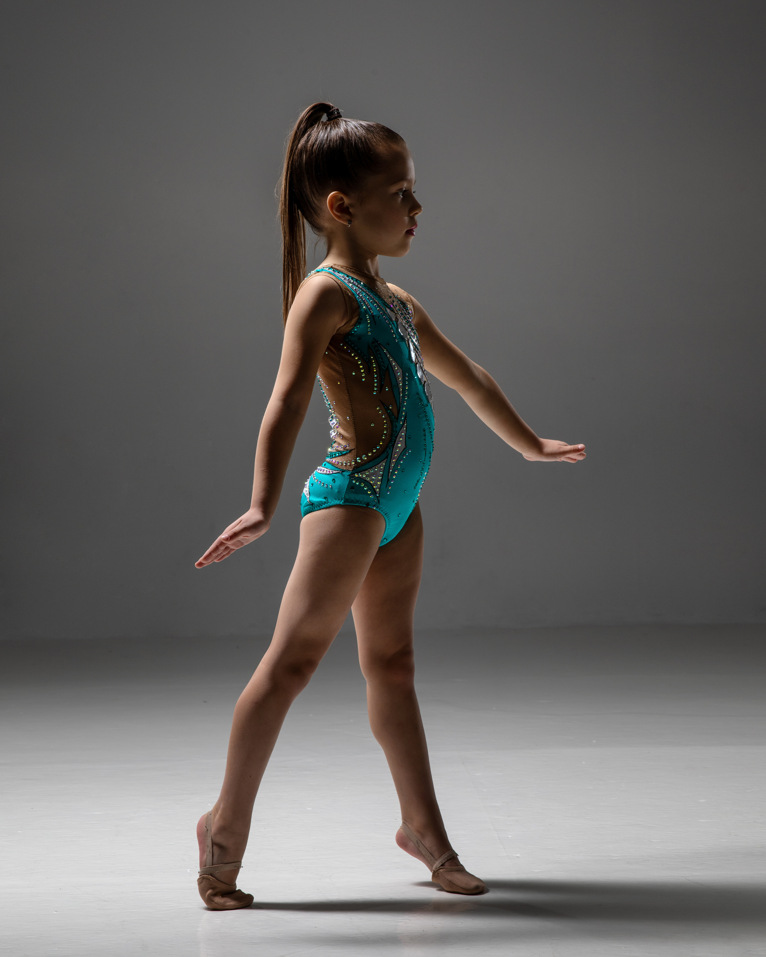 Спортивная групповая фотосессия для клуба гимнастики в Калининграде. Спортивный и детский фотограф в Москве, Калининграде