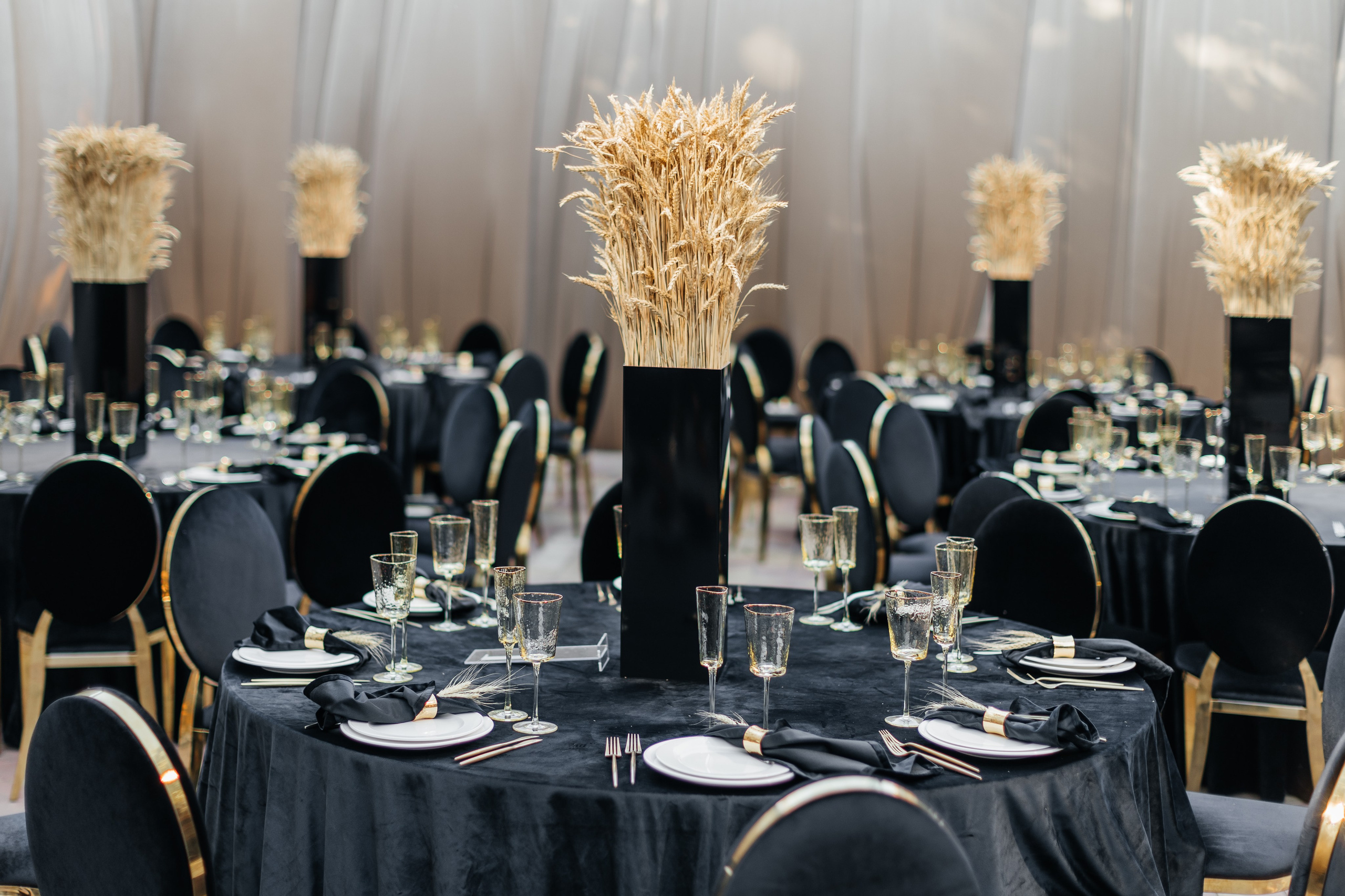 Реализация концепции декора мужского дня рождения LAZAR DECOR. Главная