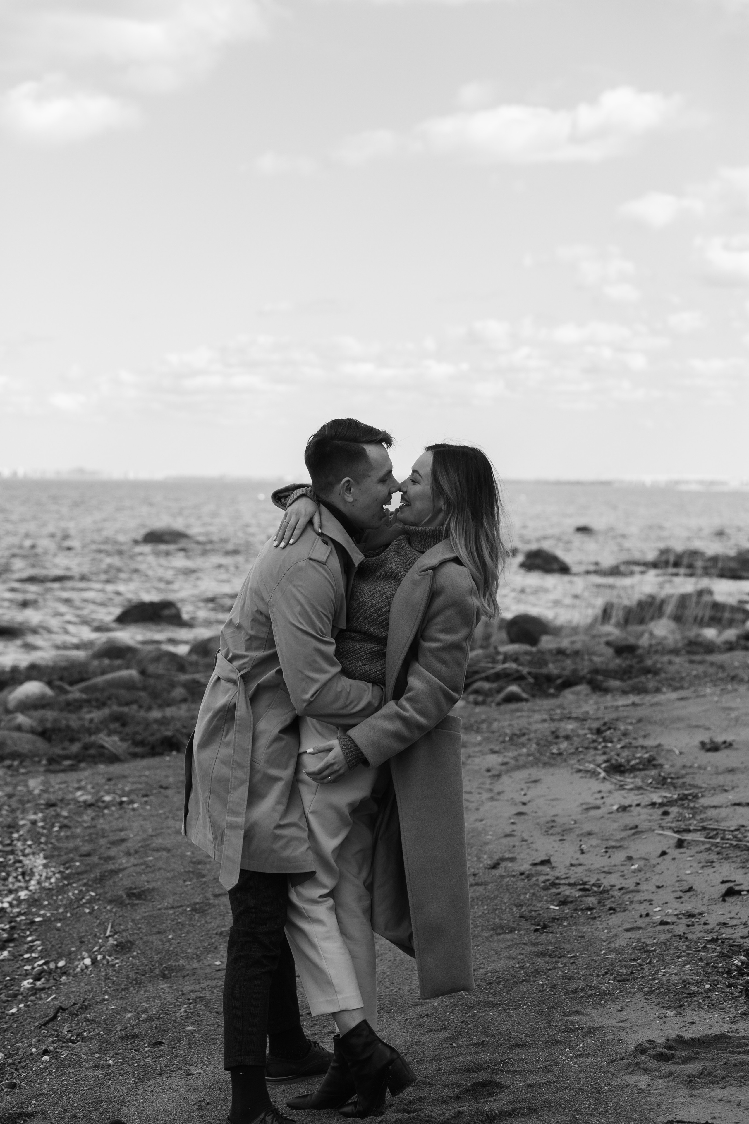 Даша и Дима.Теплая прогулка по Петергофу. Свадебный фотограф в Санкт — Петербурге и Ленинградской о