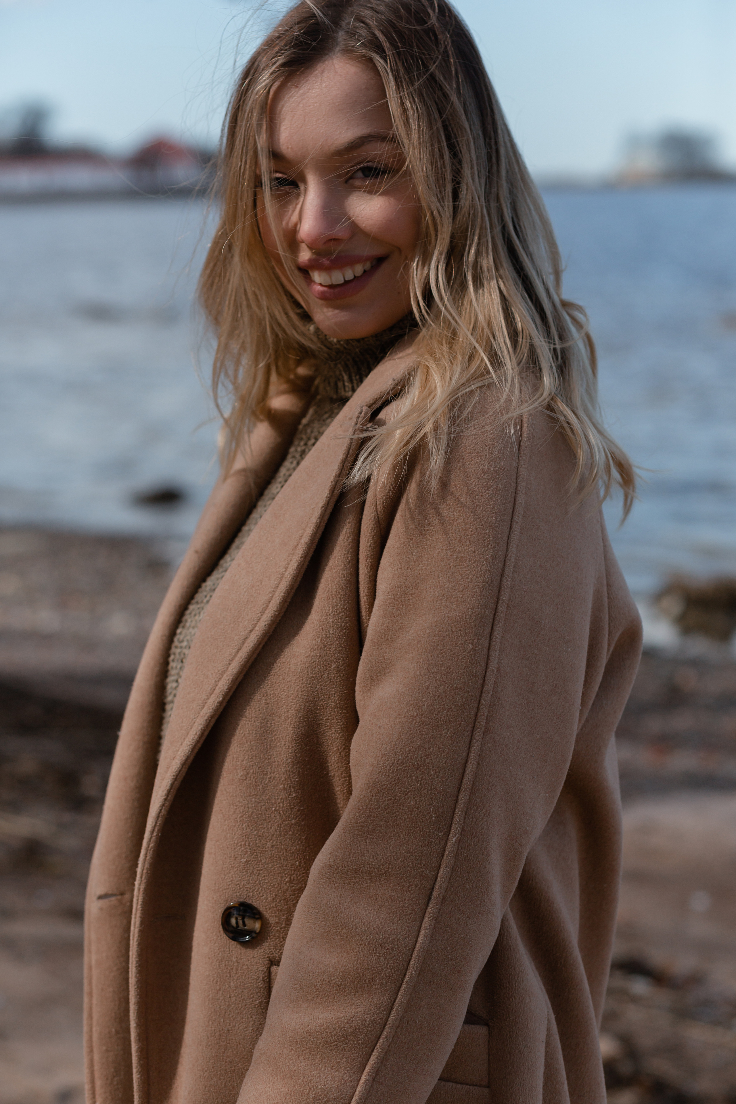 Даша и Дима.Теплая прогулка по Петергофу. Свадебный фотограф в Санкт — Петербурге и Ленинградской о