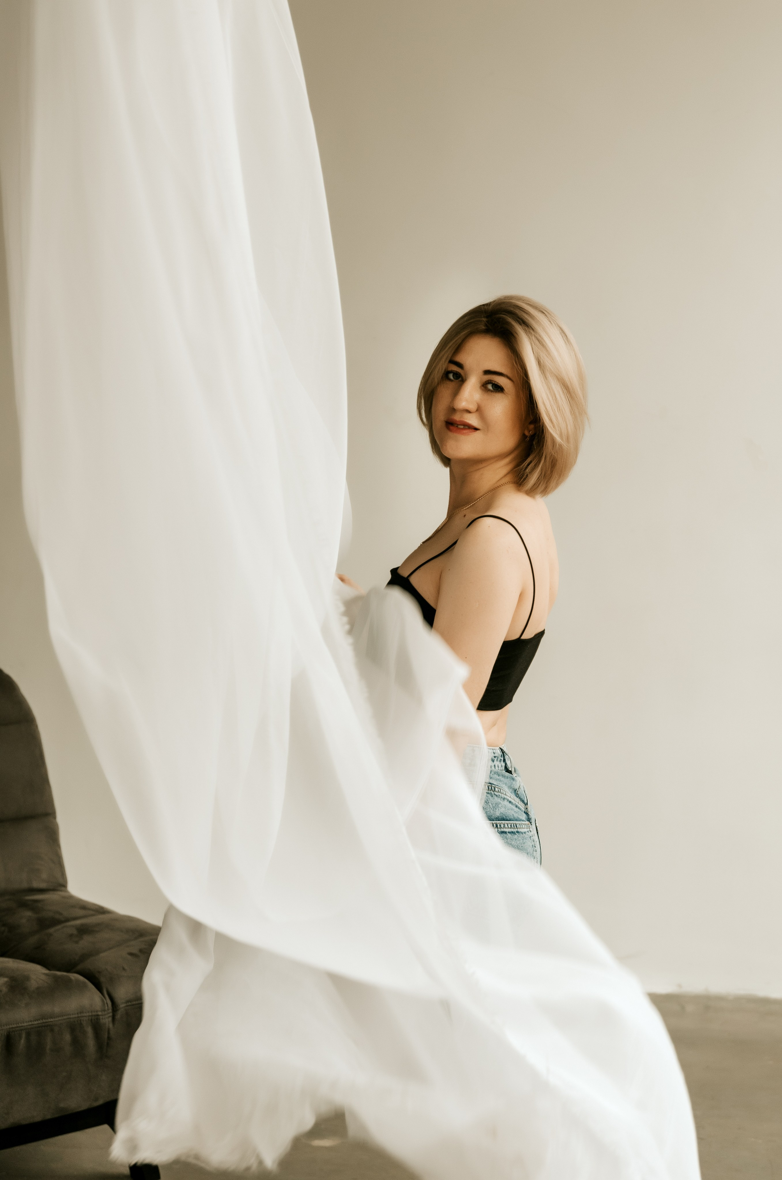 Тематические съемки в студии. Индивидуальные, семейные, студийные съемки в Серпухове и за пределами