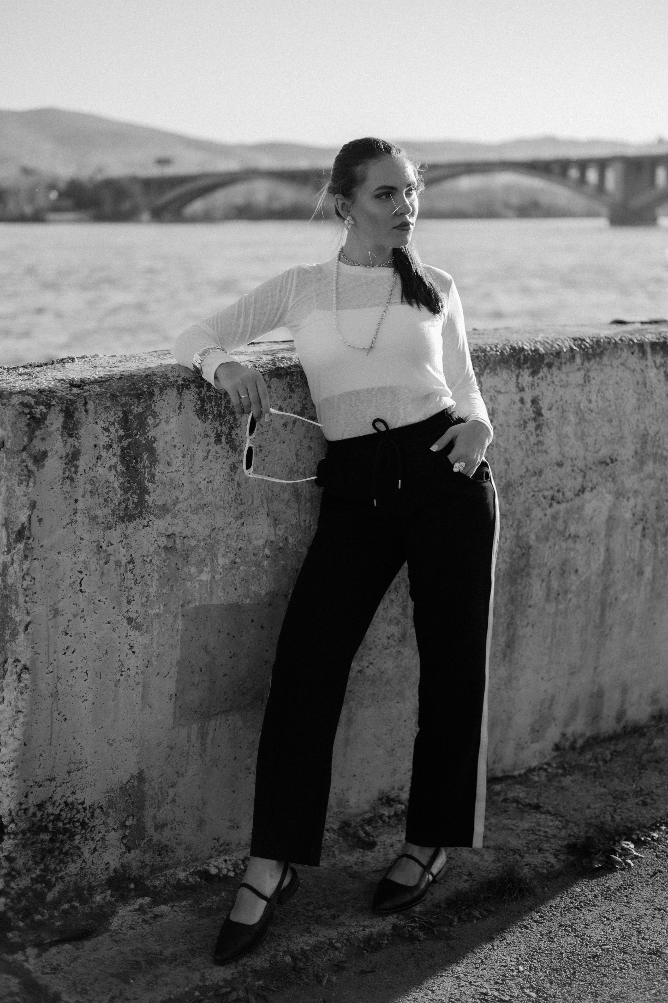 ПРОГУЛОЧНАЯ ФОТОСЕССИЯ В СЕНТЯБРЕ. Фотограф Красноярск съемки лавстори, фотосессия в студии, портретная съемка, творческие фотосессии