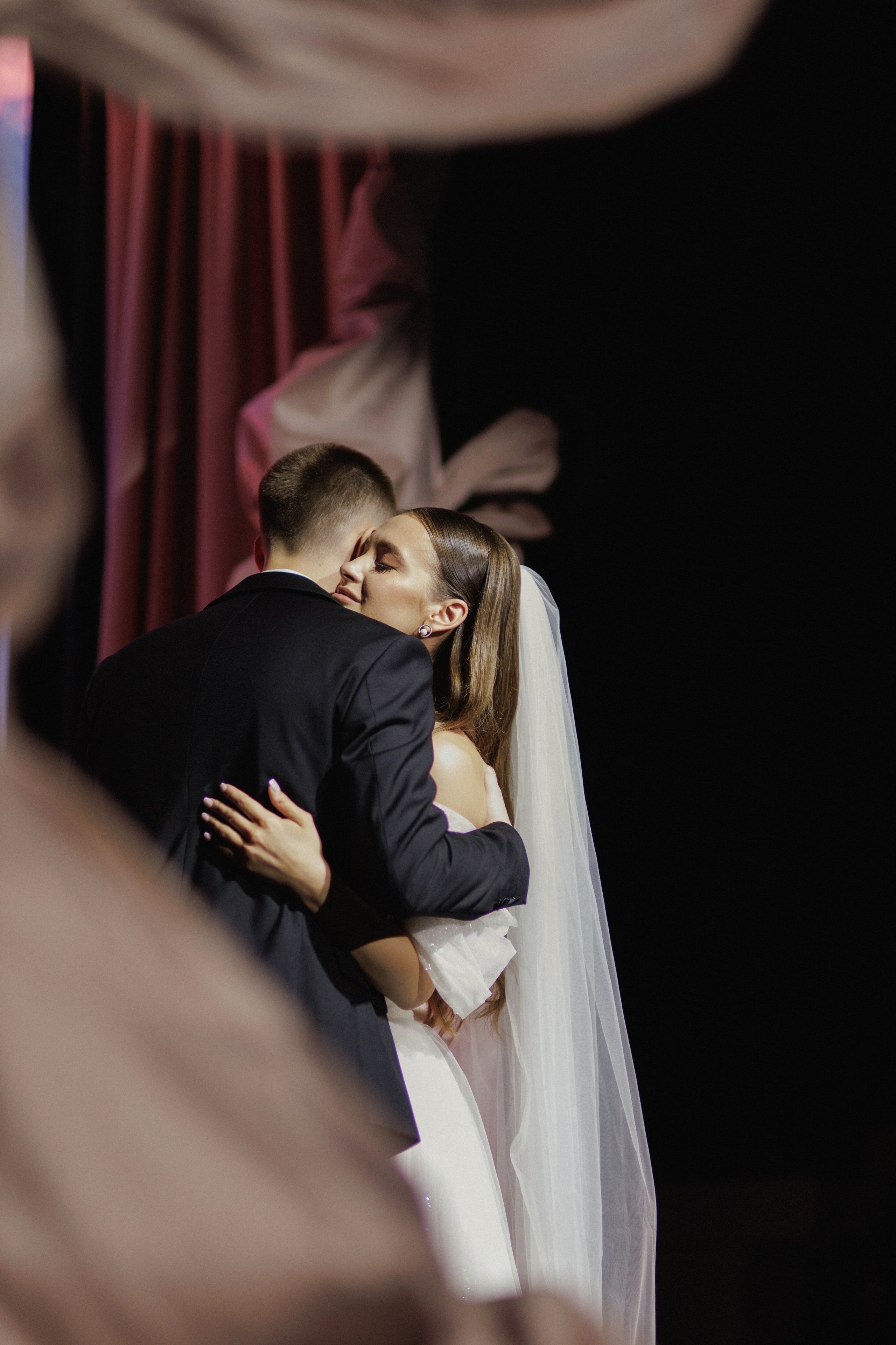 Igor & Ulyana. Photographer — Regina Sal’manova. Uray