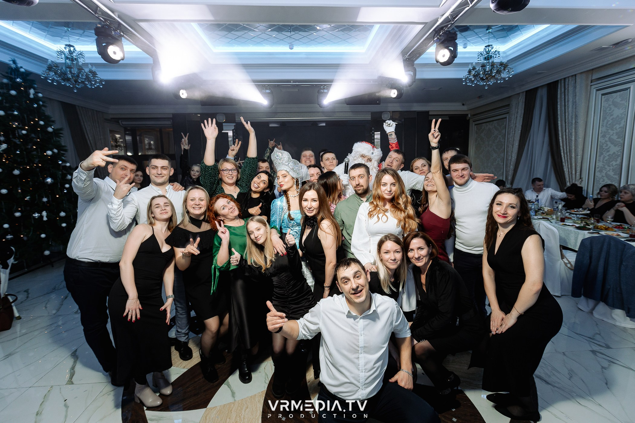 Новогодний вечер в ресторане «Лазурный Берег»