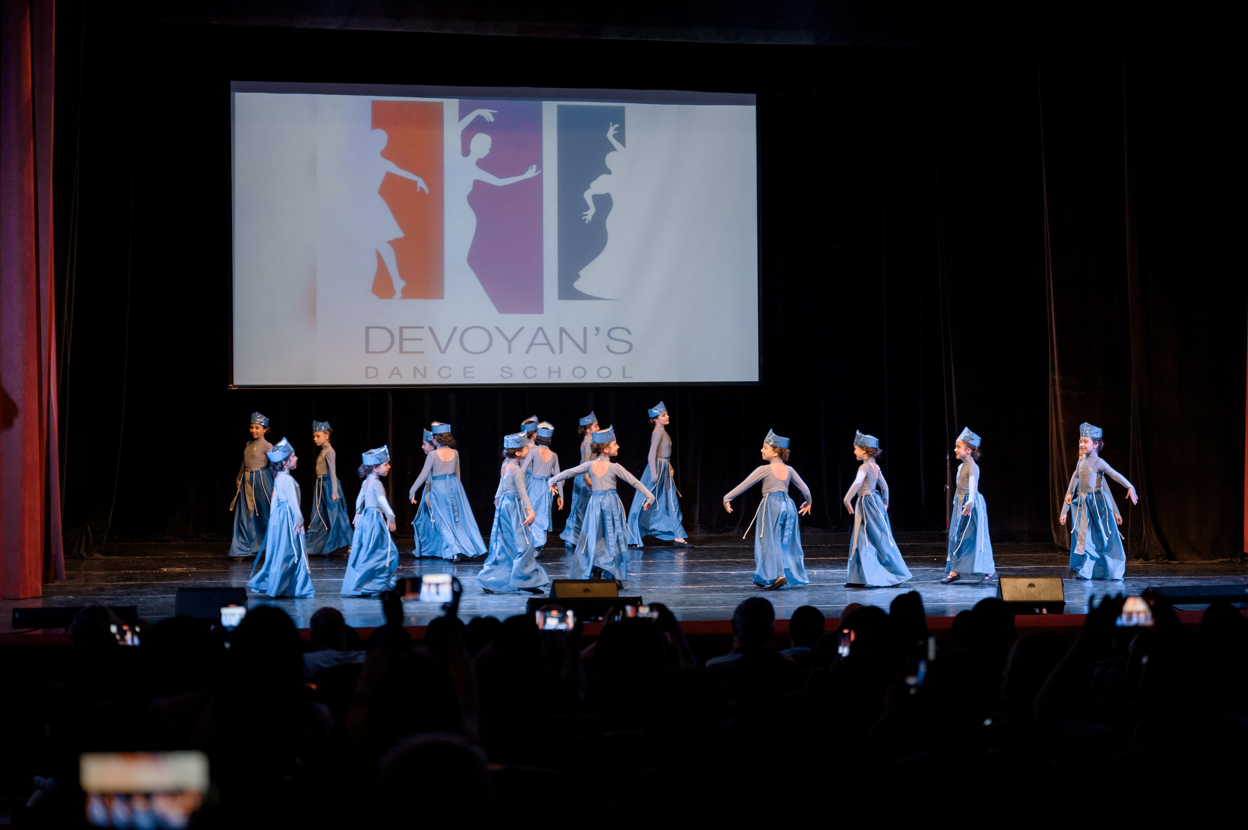 Театр. Главная