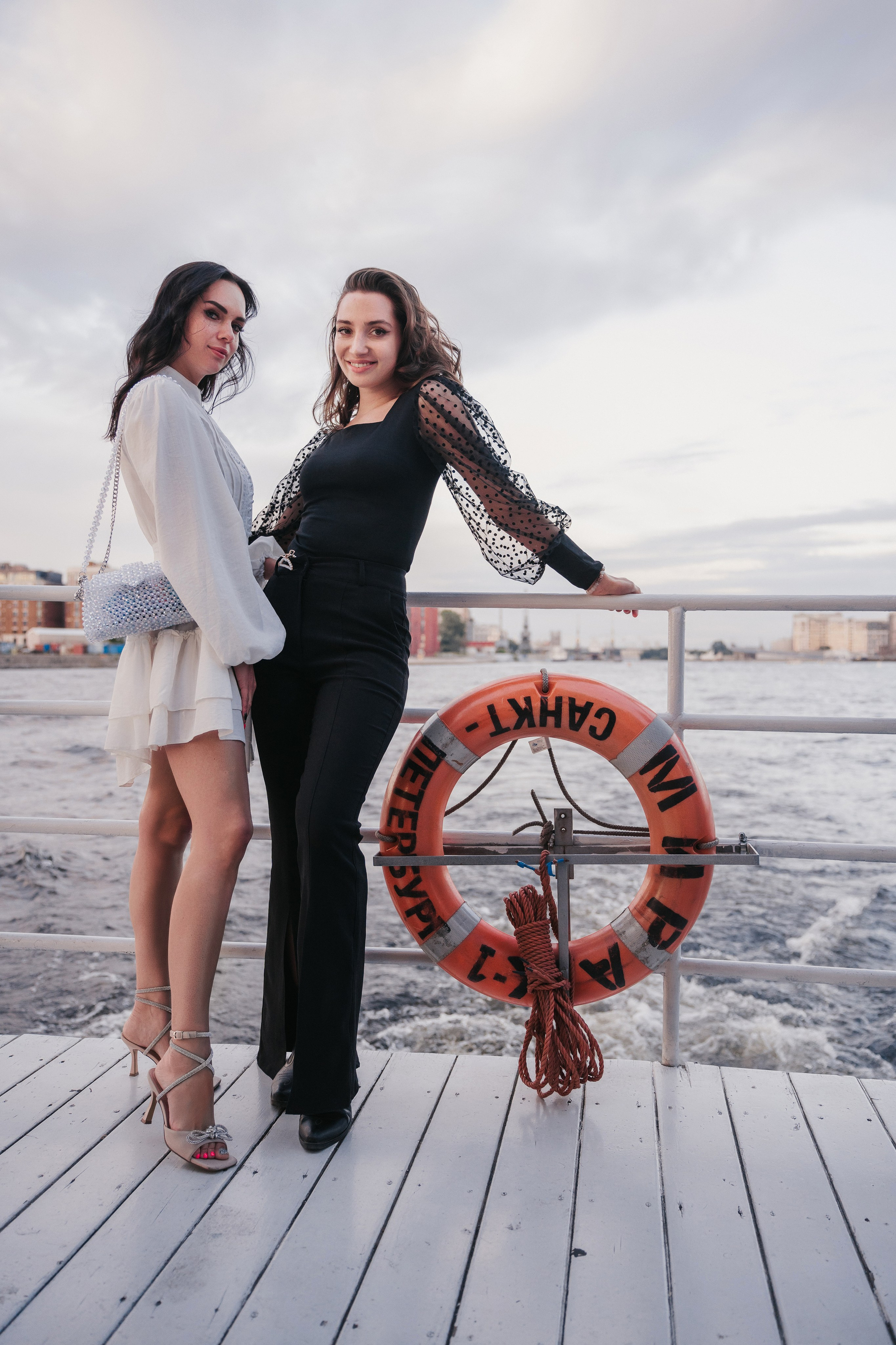 Прогулки на теплоходе. Фотограф Сергей Лукьяненко