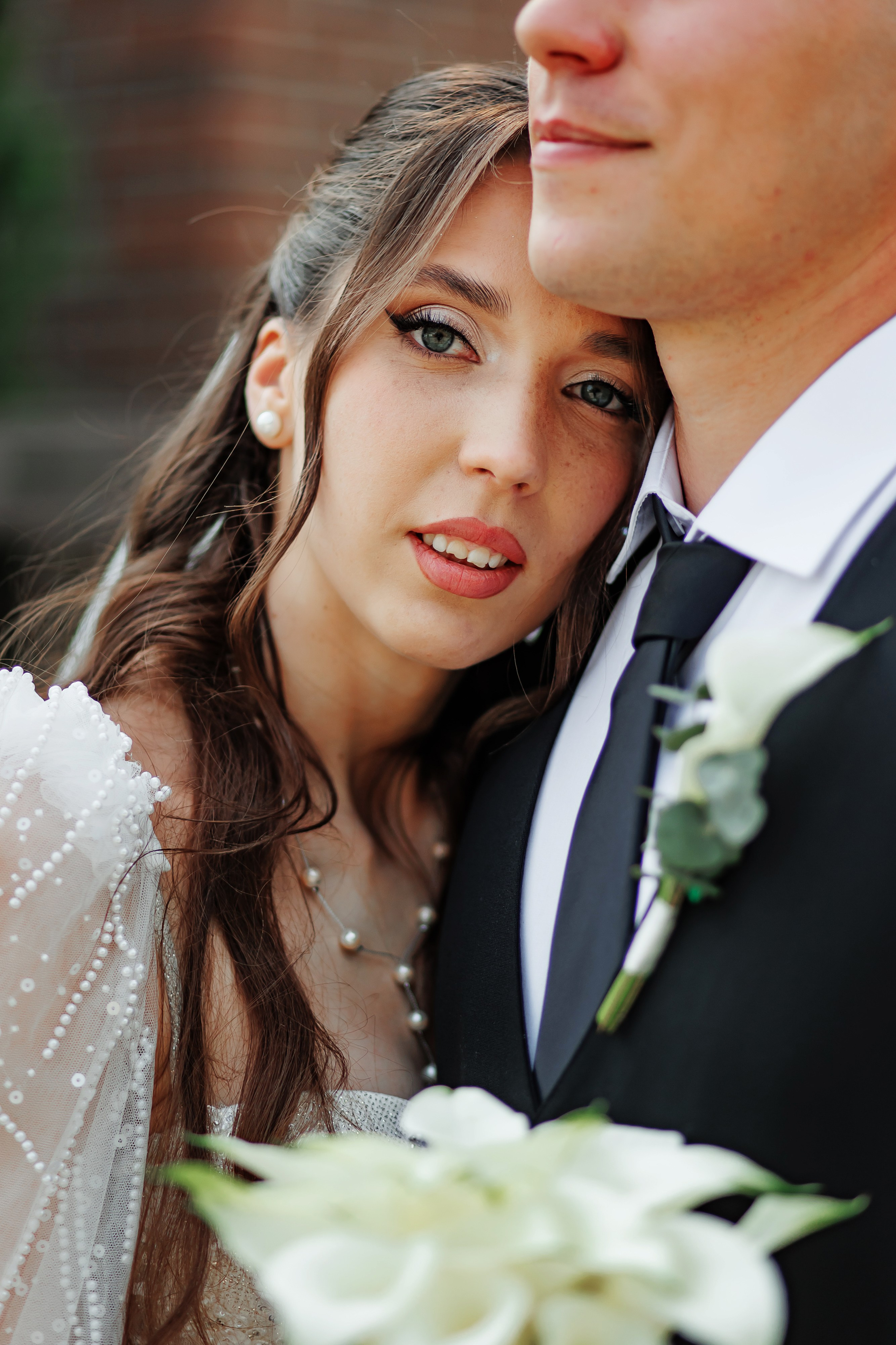 Июньская свадебная фотосессия в г. Лабинск и банкет в ресторане «Гости». Дмитрий Шевченко свадебное фото в г. Краснодар — Армавир — Лабинск