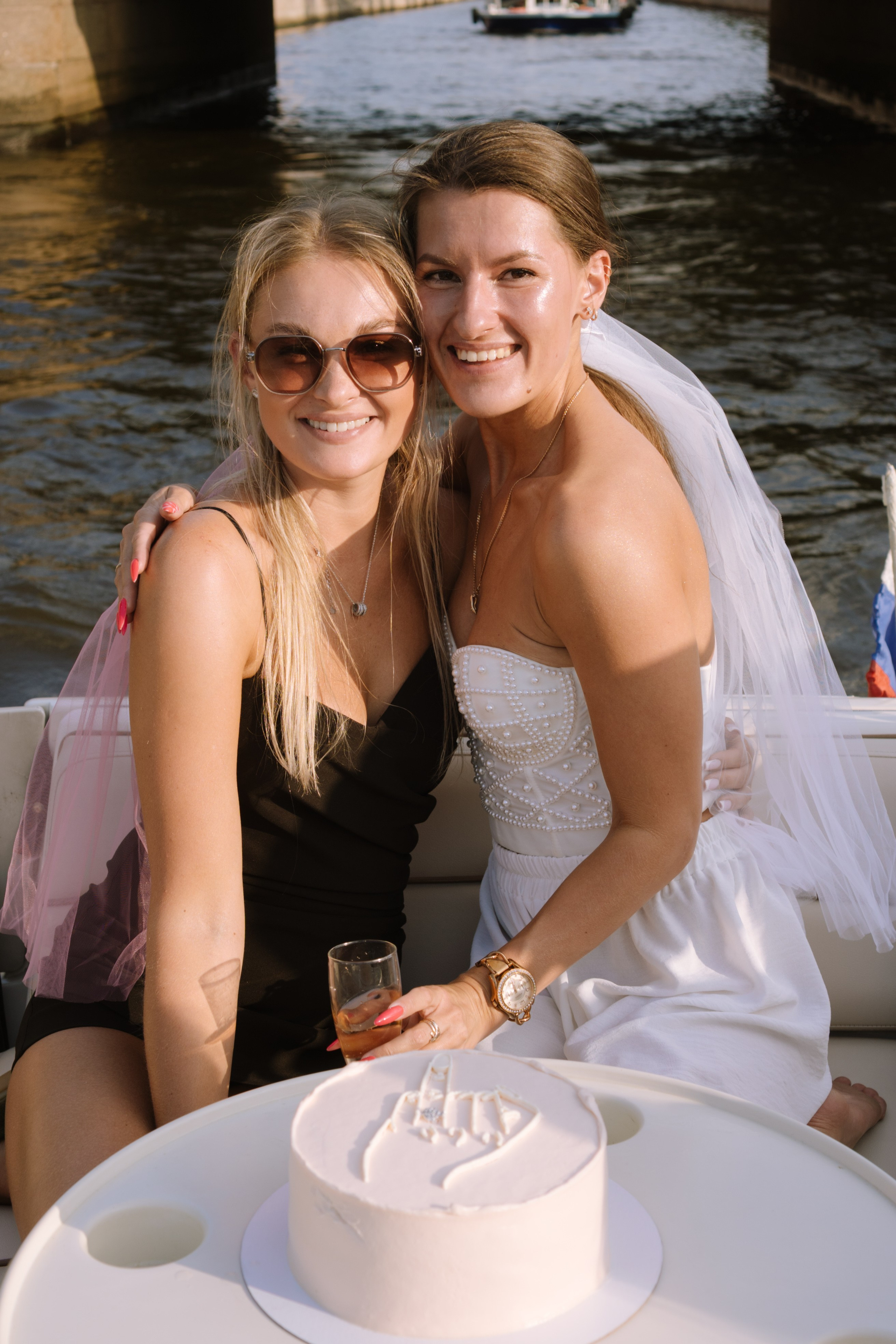 ДЕВИЧНИК НА КАТЕРЕ. Профессиональный фотограф, Санкт-Петербург — Виктория Богомолова