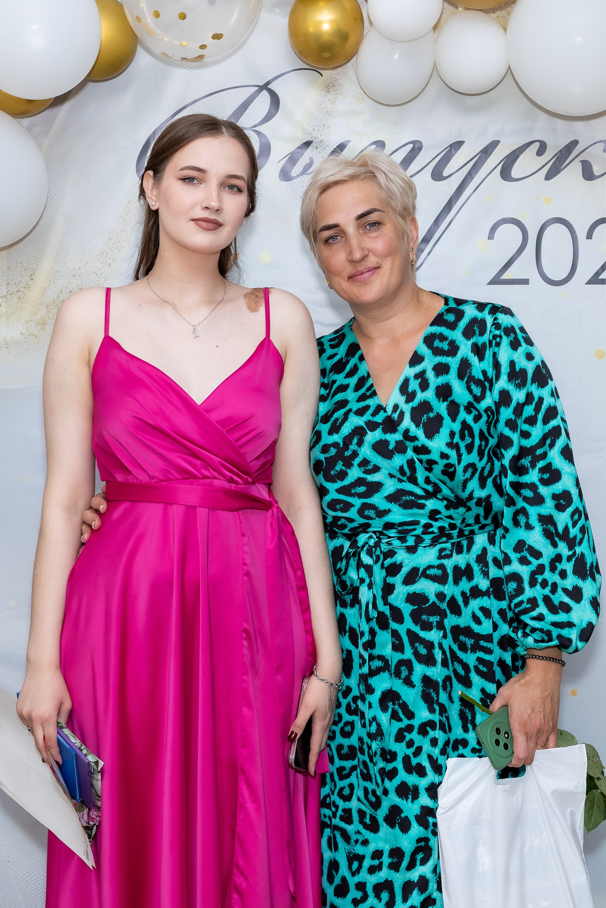 Вручение аттестата 2025. Выпускные альбомы Майкоп, Краснодар Елена Золотарева