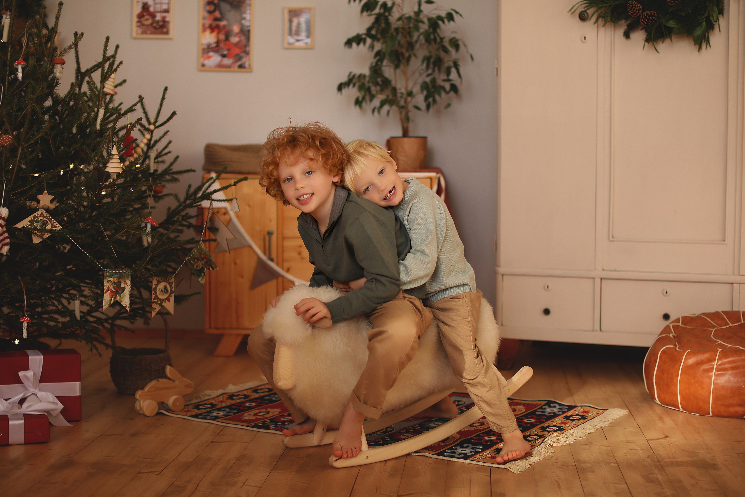 Фотостудия Лофт Потолок. Детский семейный фотограф Краснодар