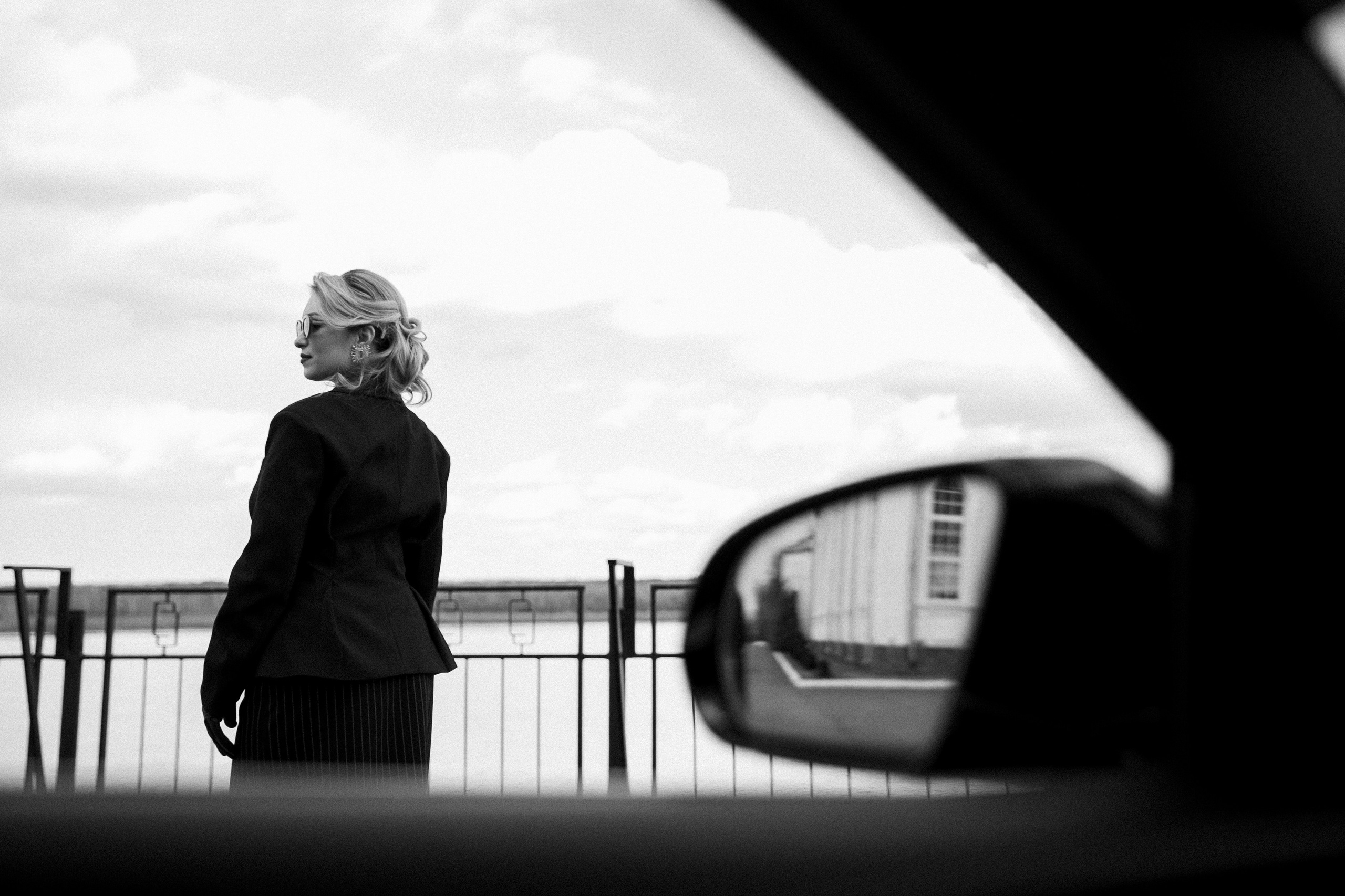 Марина. По следам Хельмута Ньютона. Евгения Мусатова — женский фотограф. Работаю в республике Удмуртия. Выезжаю на съемки в другие города