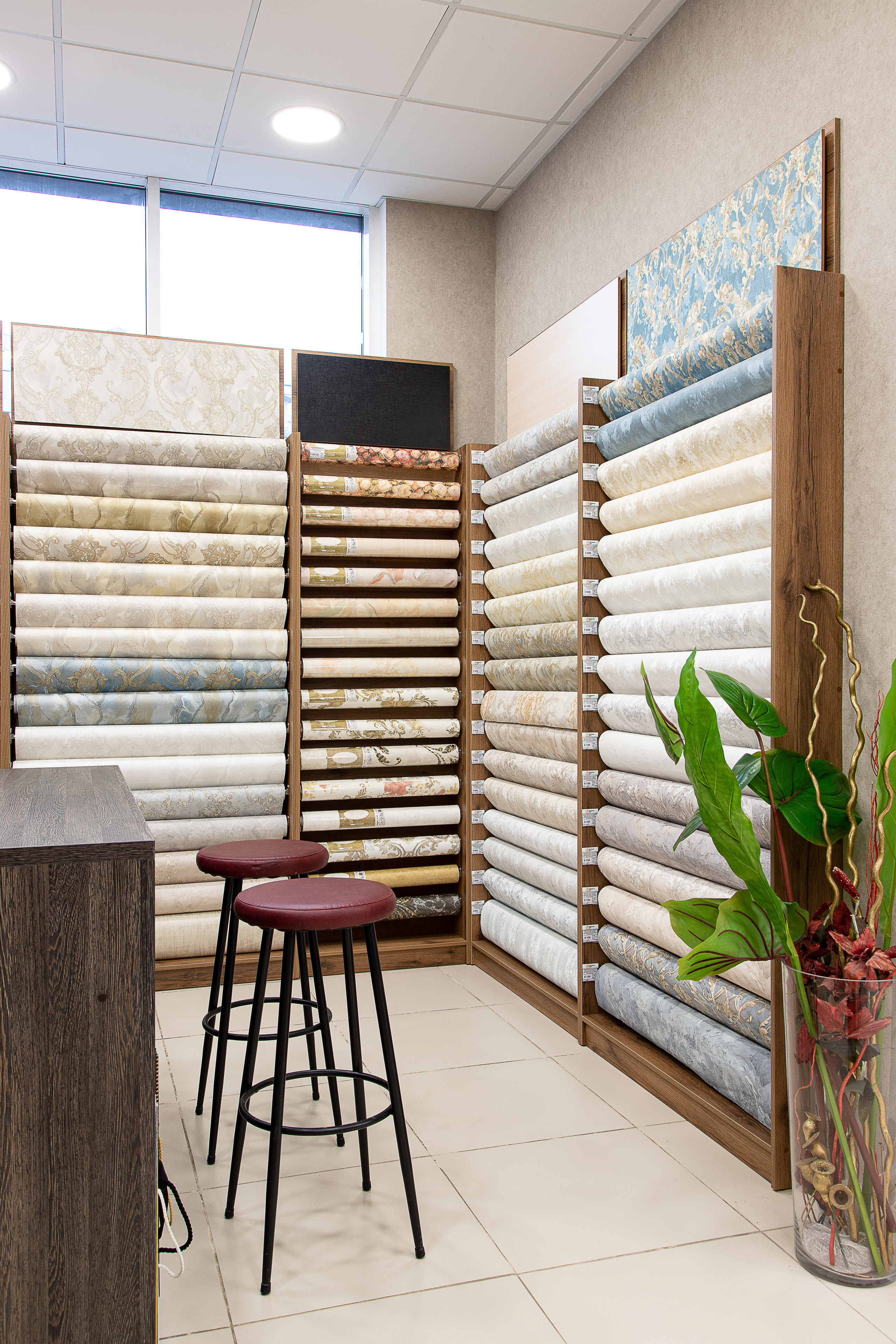 Обойный дом. Филиал по улице Василия Мачуги. Интерьерный фотограф Краснодар. Галина Ладыгина