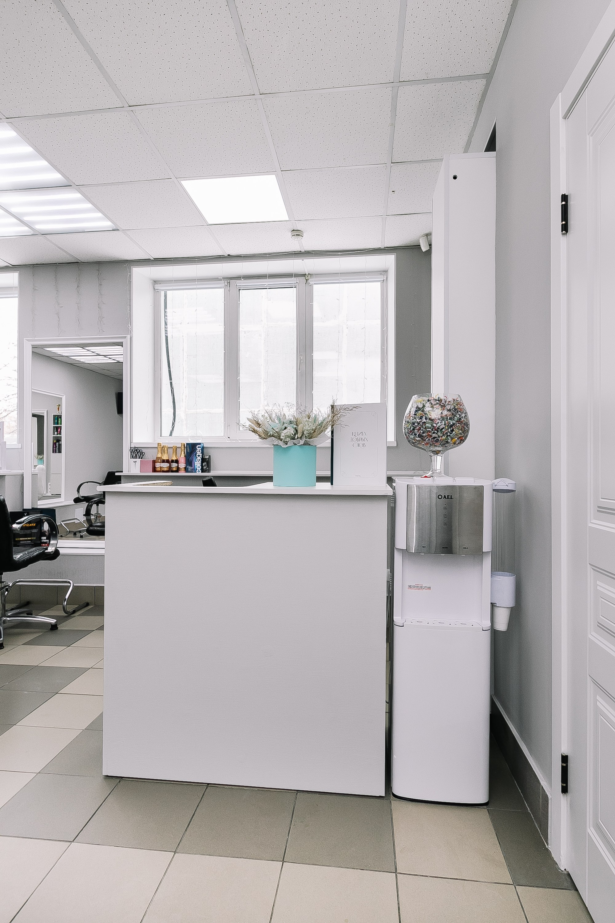 Салон красоты. Свадебный и репортажный фотограф в Новосибирске Матлак Дарья