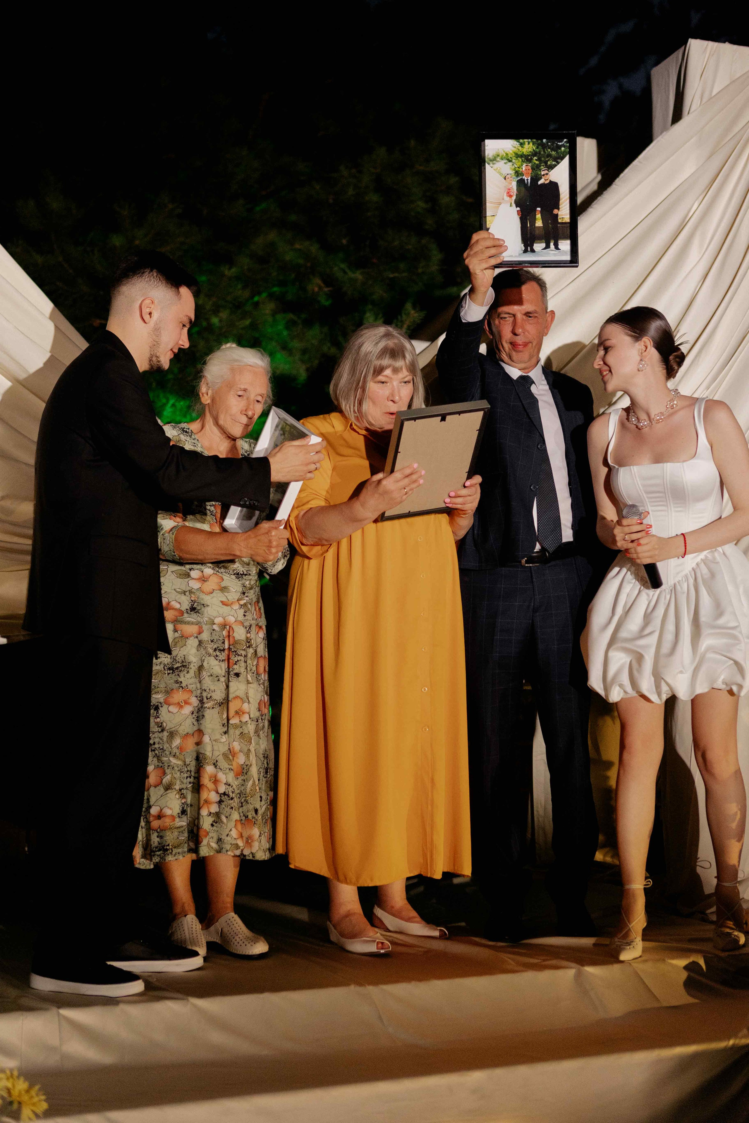 Никита и Анастасия (В данной серии сокращенный, полый день). Фотограф в Саратове Сабина Иманова