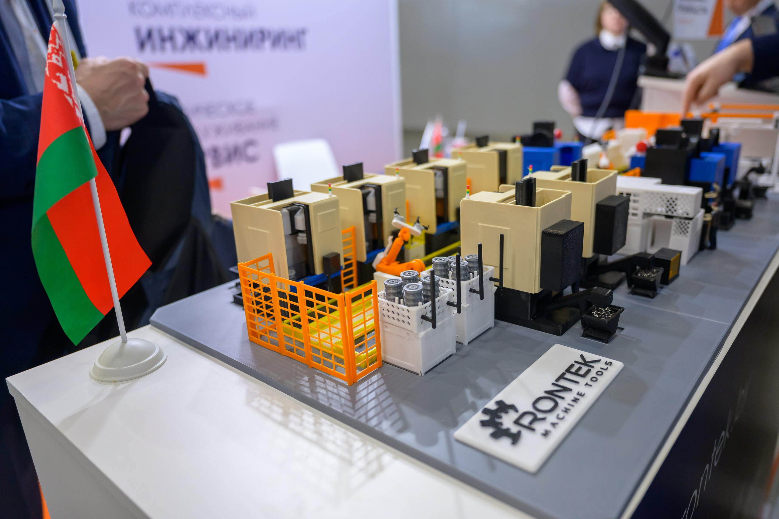 IV Международная выставка по металлообработке 2026. Фотосессия для эксперта и личного бренда в Москве, портретный и контент фотограф Светозар Андреев