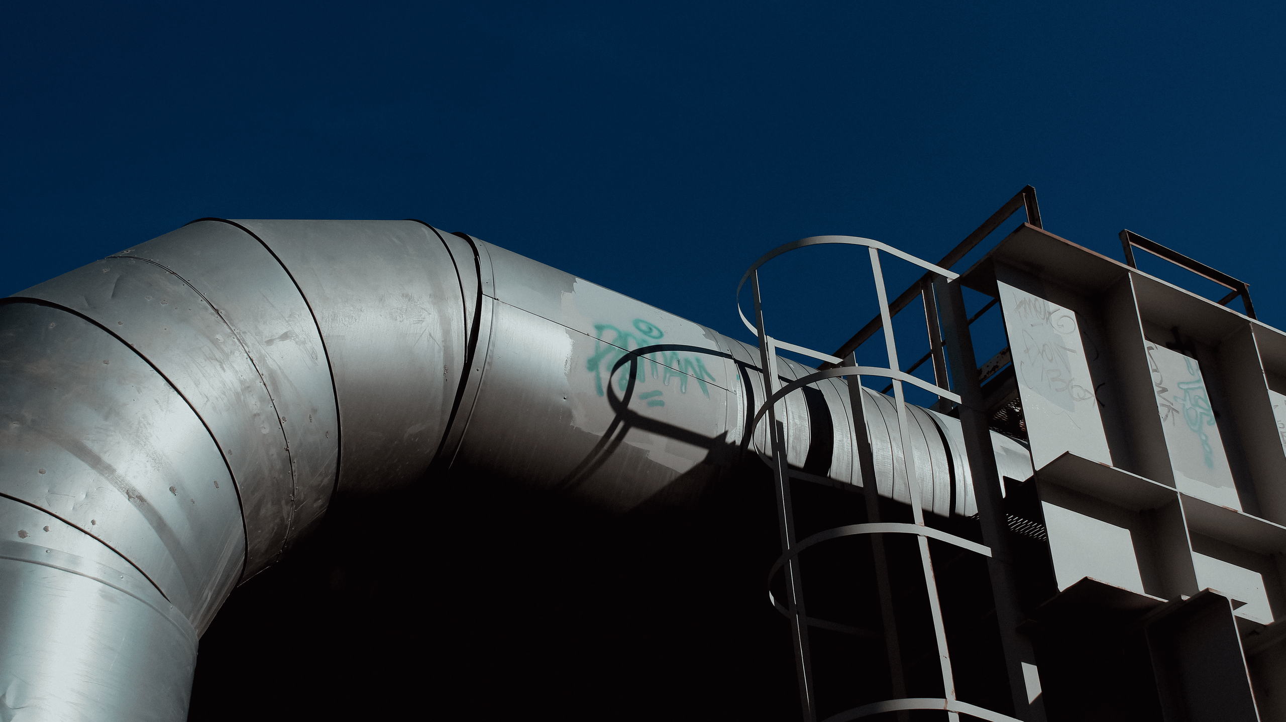 TMN summer '24. Фотограф/дизайнер в Екатеринбурге Хитрый Дмитрий