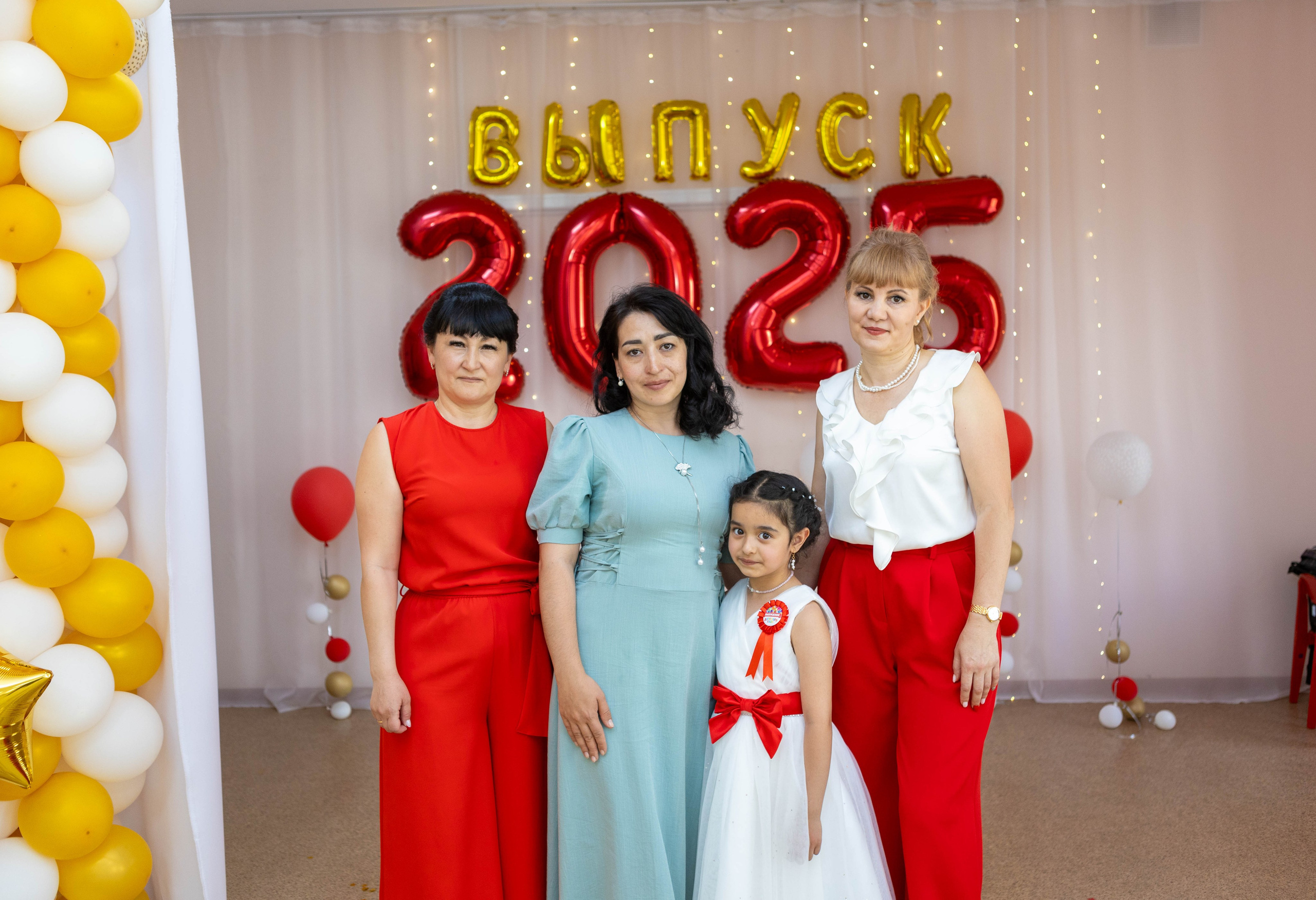 Выпускной в детскому саду 2025 год. Свадебный и предметный фотограф Ренат Каламперов