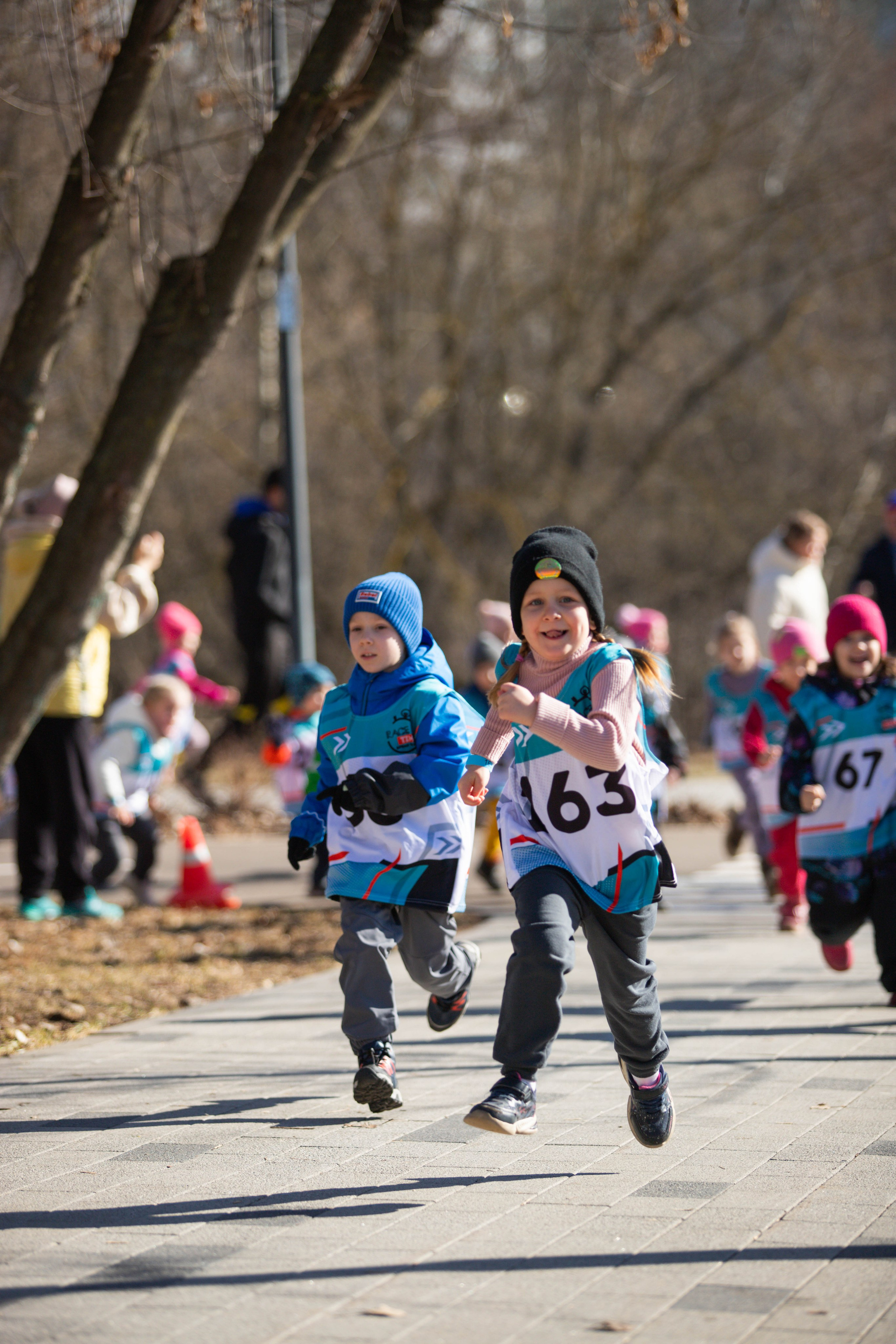 «Красивый забег» Парк Яуза. Александра Мельниченко/ Бегающий фотограф