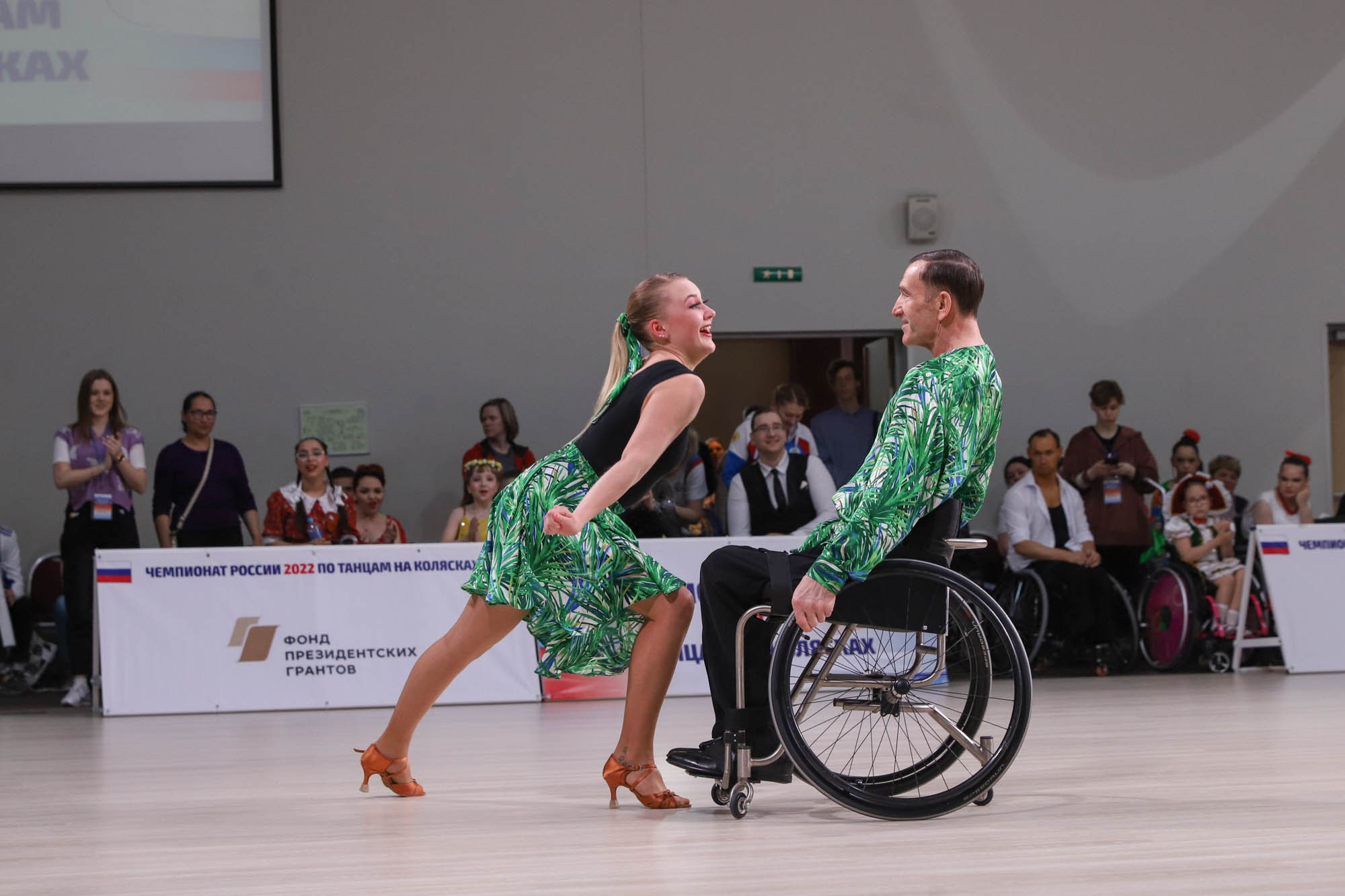 Чемпионат России по танцам на колясках. Фотограф Дарья Попова