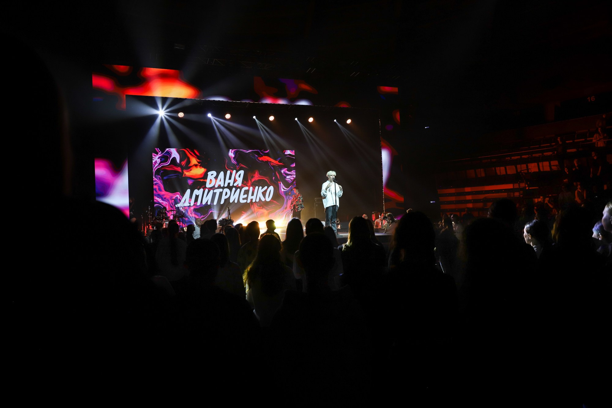 Ваня Дмитриенко. Фотограф Дарья Попова