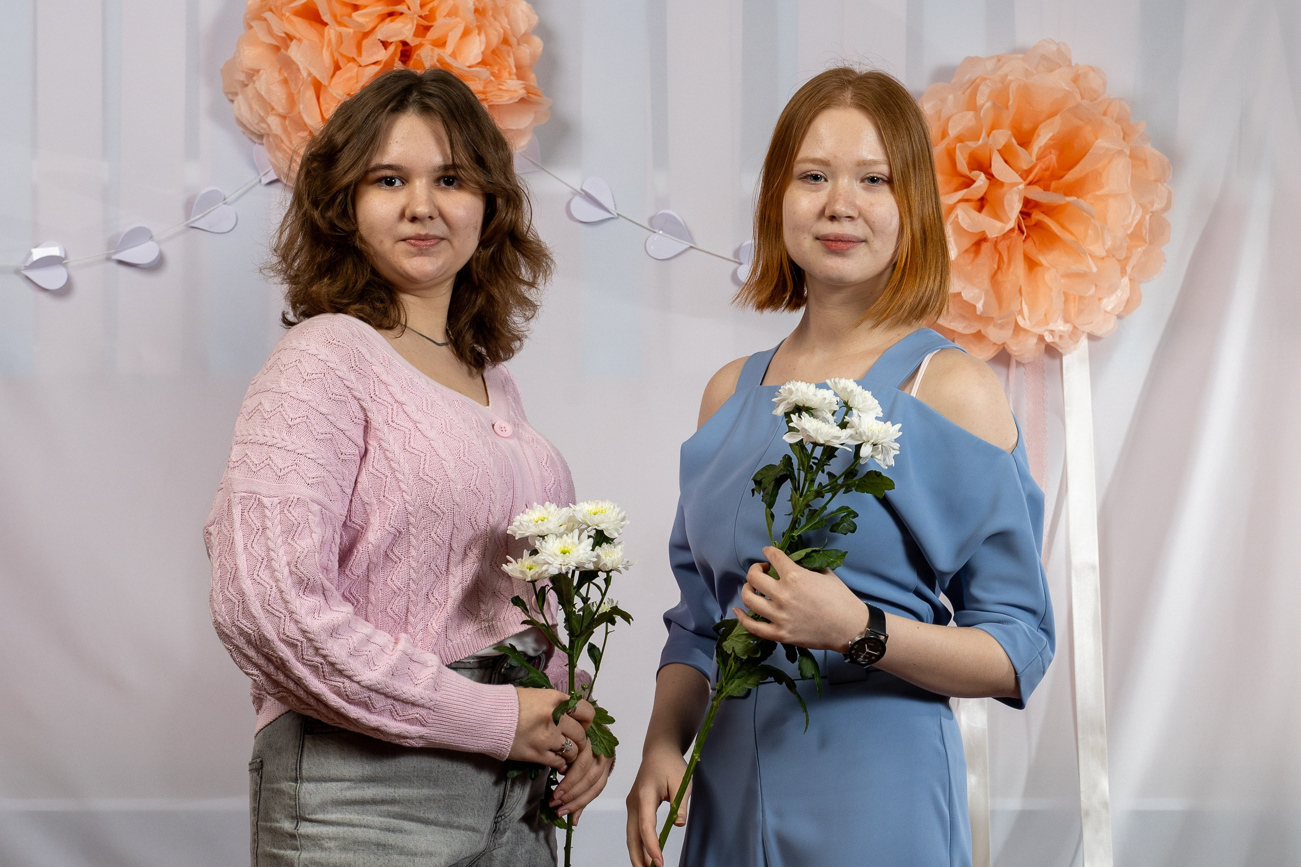 8 марта 2026. Поздравление ребят из 11 класса своих одноклассниц. Главная