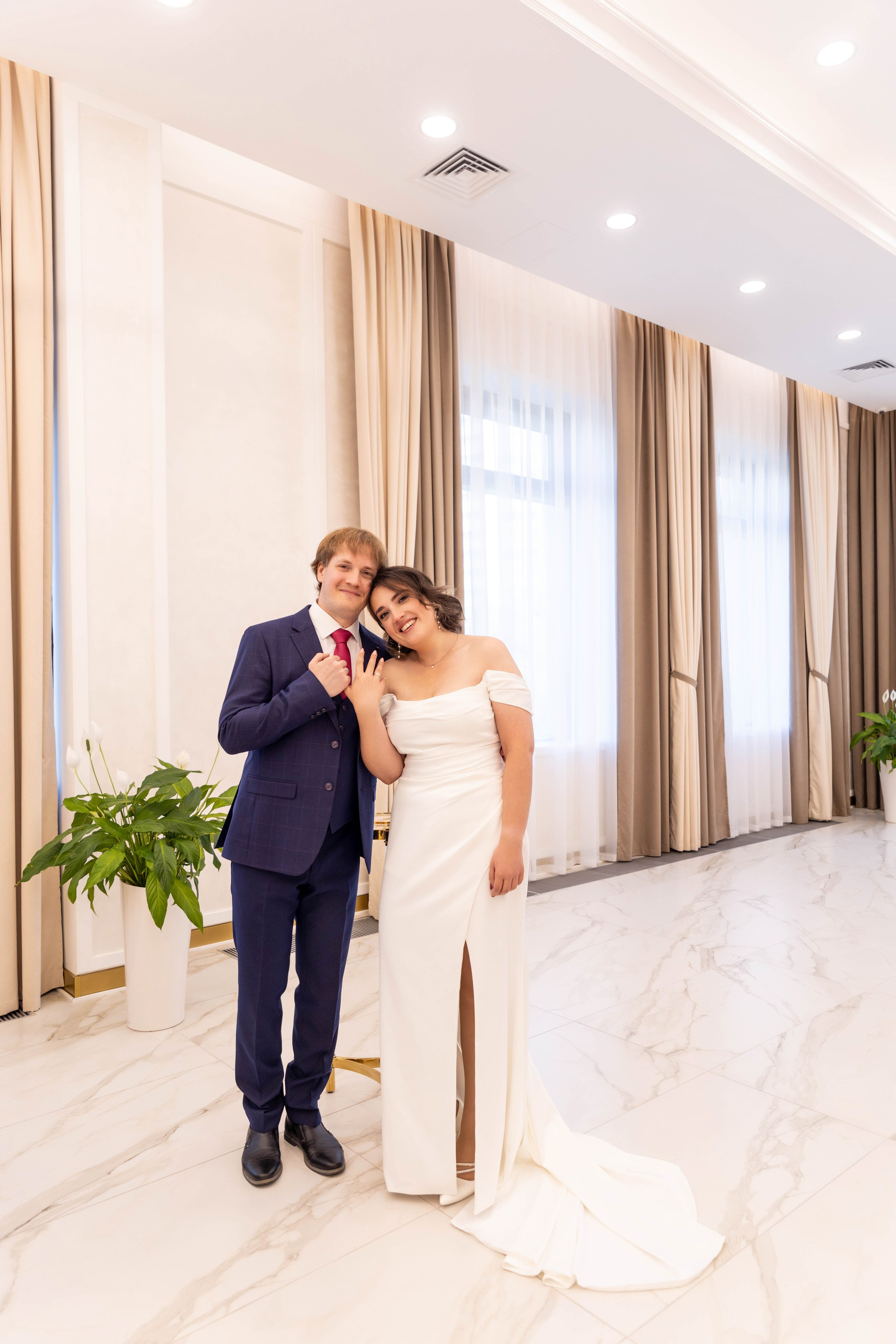 Свадебный день в Москве. Свадебный фотограф Александра Мяскова