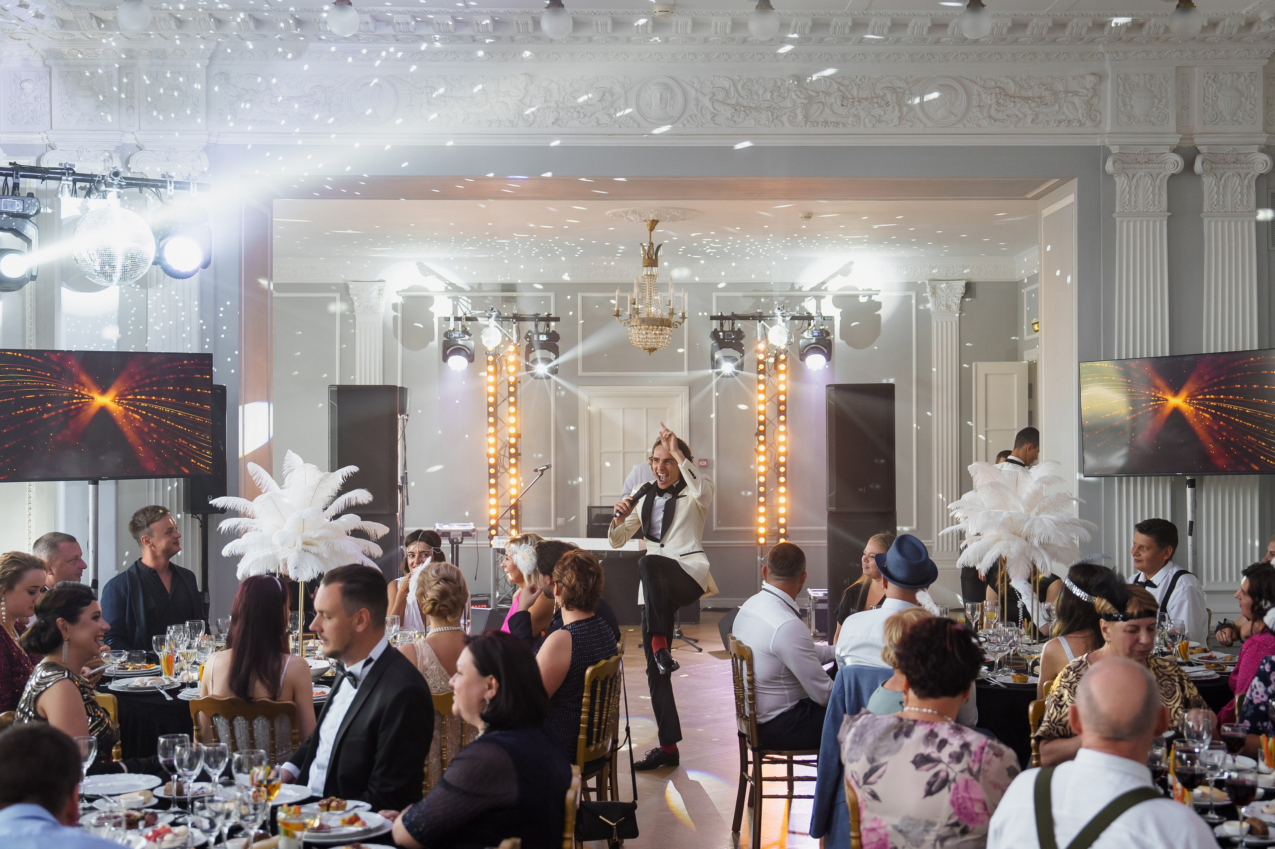 День рождения в особняке Путилова. Андрей Сухинин репортажный свадебный фотограф Санкт-Петербург