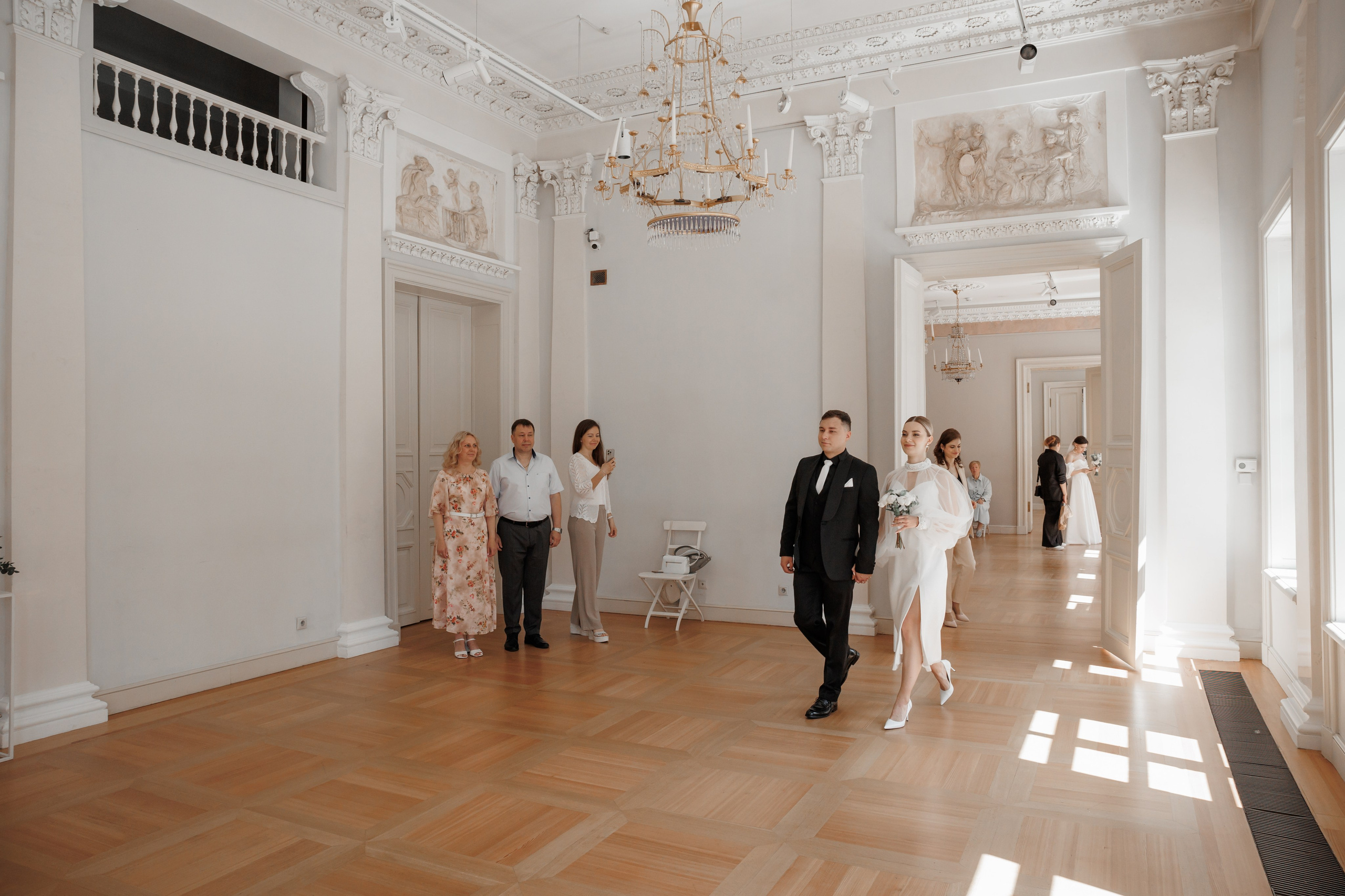 Анна и Сергей, Особняк Муравьевых-Апостолов, прогулка по ВДНХ, ресторан «Домик в саду». Свадебный и репортажный фотограф (Москва, Королев и другие)