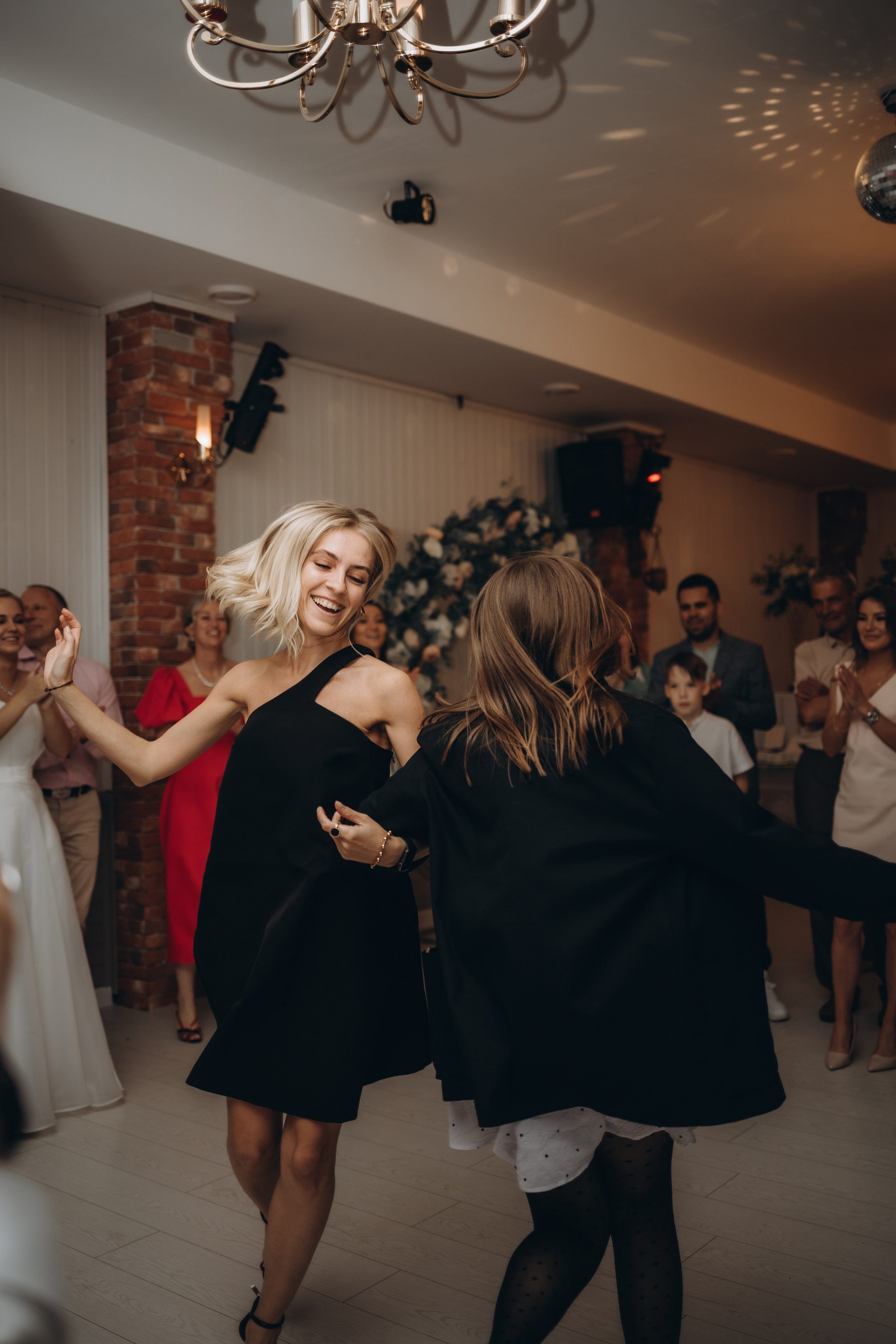 Олег и Анастасия