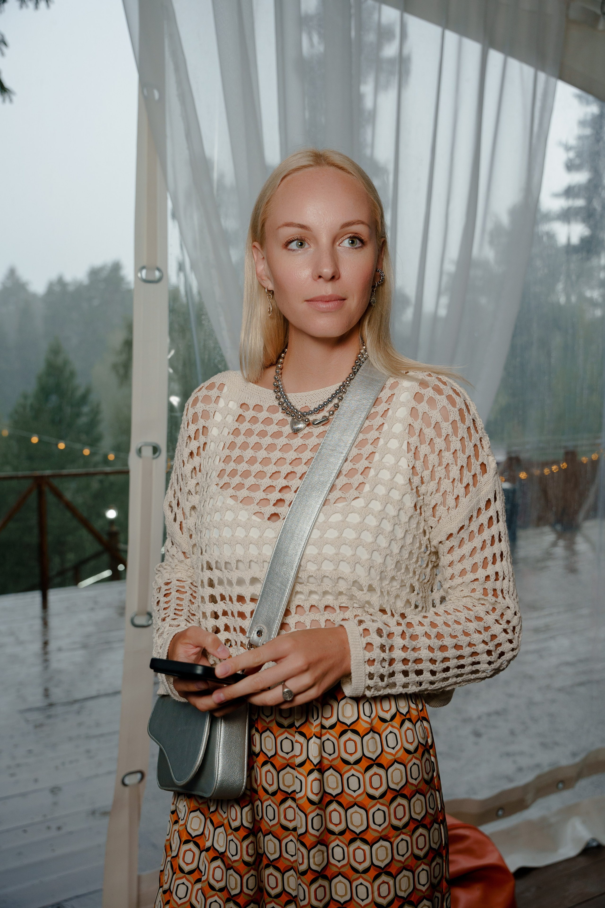 День рождения в шатре на водохранилище. Репортажный фотограф Москва Сергей Дружинин