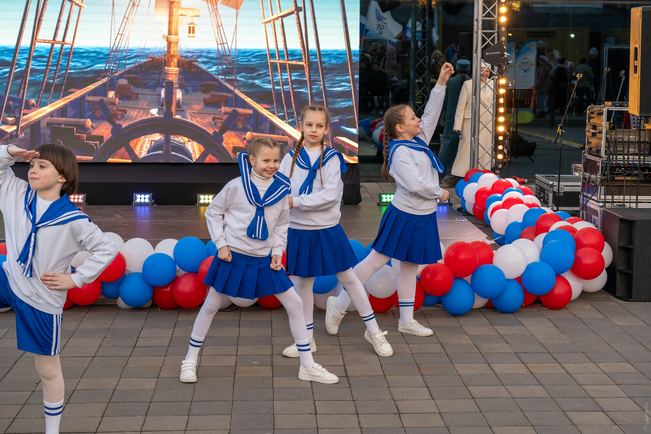 Концерт Крымская весна. «Студия DRONAVT`s» — видеосъёмка и фотография г. Москва