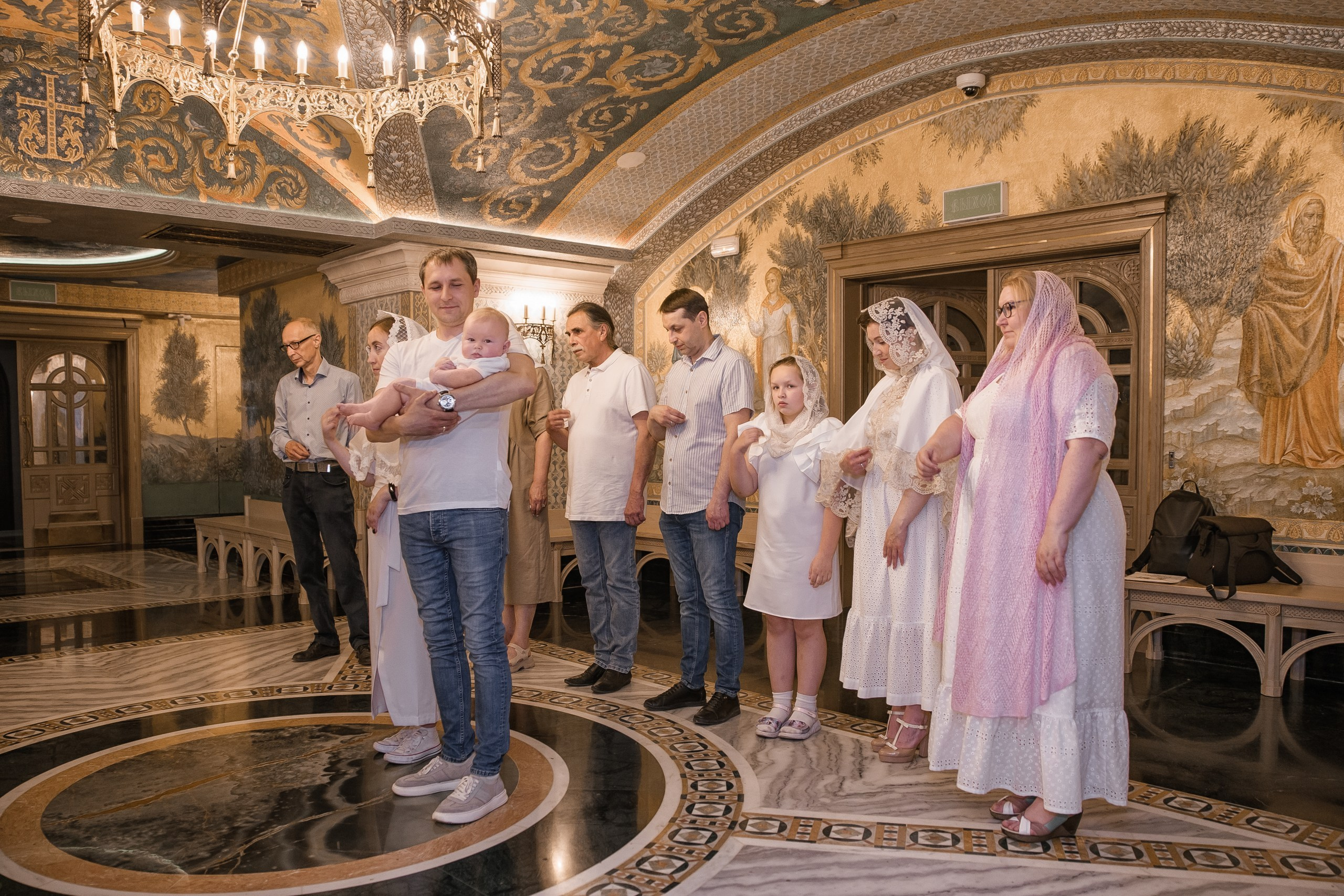 Таинство крещения. Семейный и детский фотограф в Москве Орешина Юлия