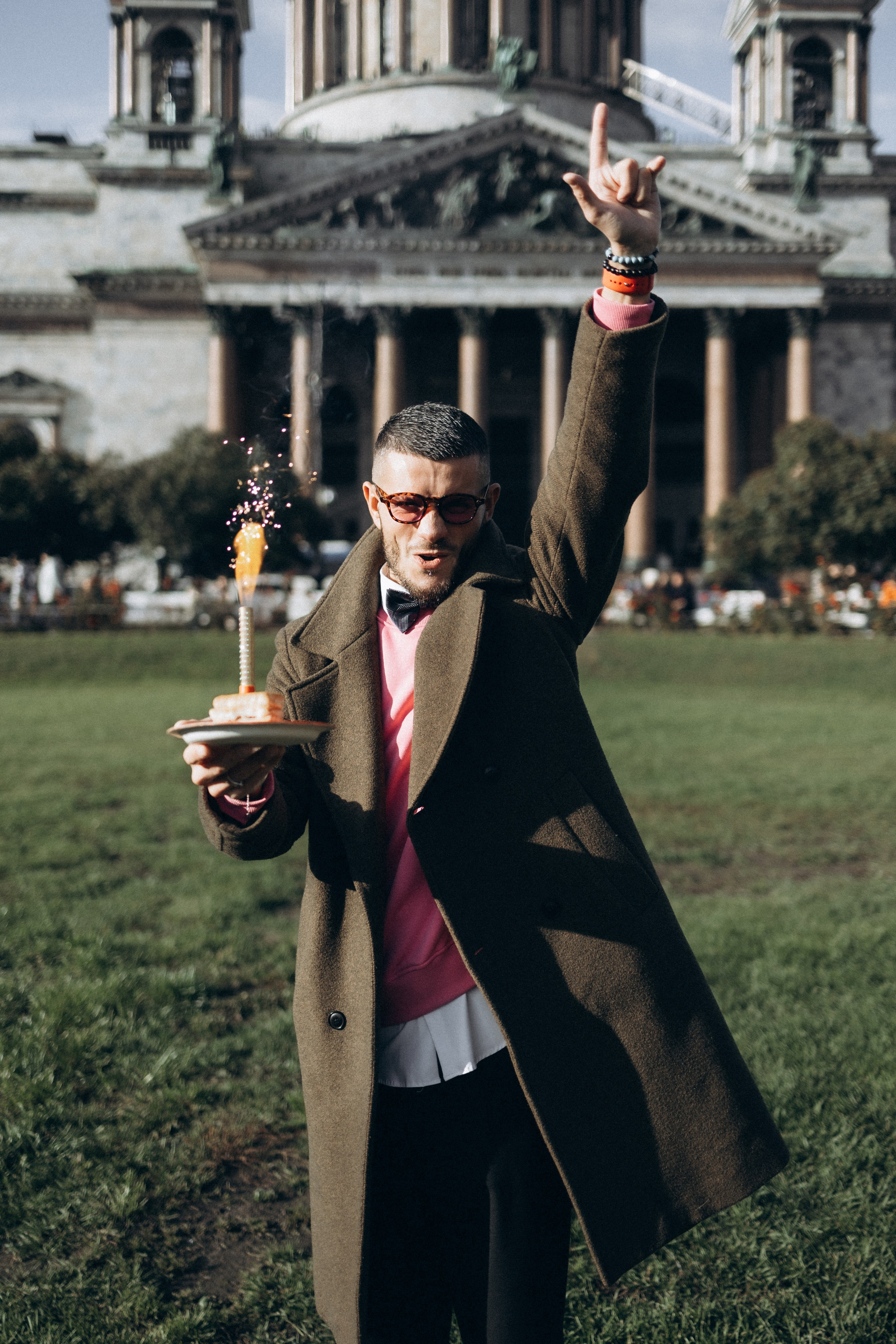 Стилист Андрей фотопрогулка по Питеру. Фотограф Артем Бросов в Санкт-Петербурге и Дубае