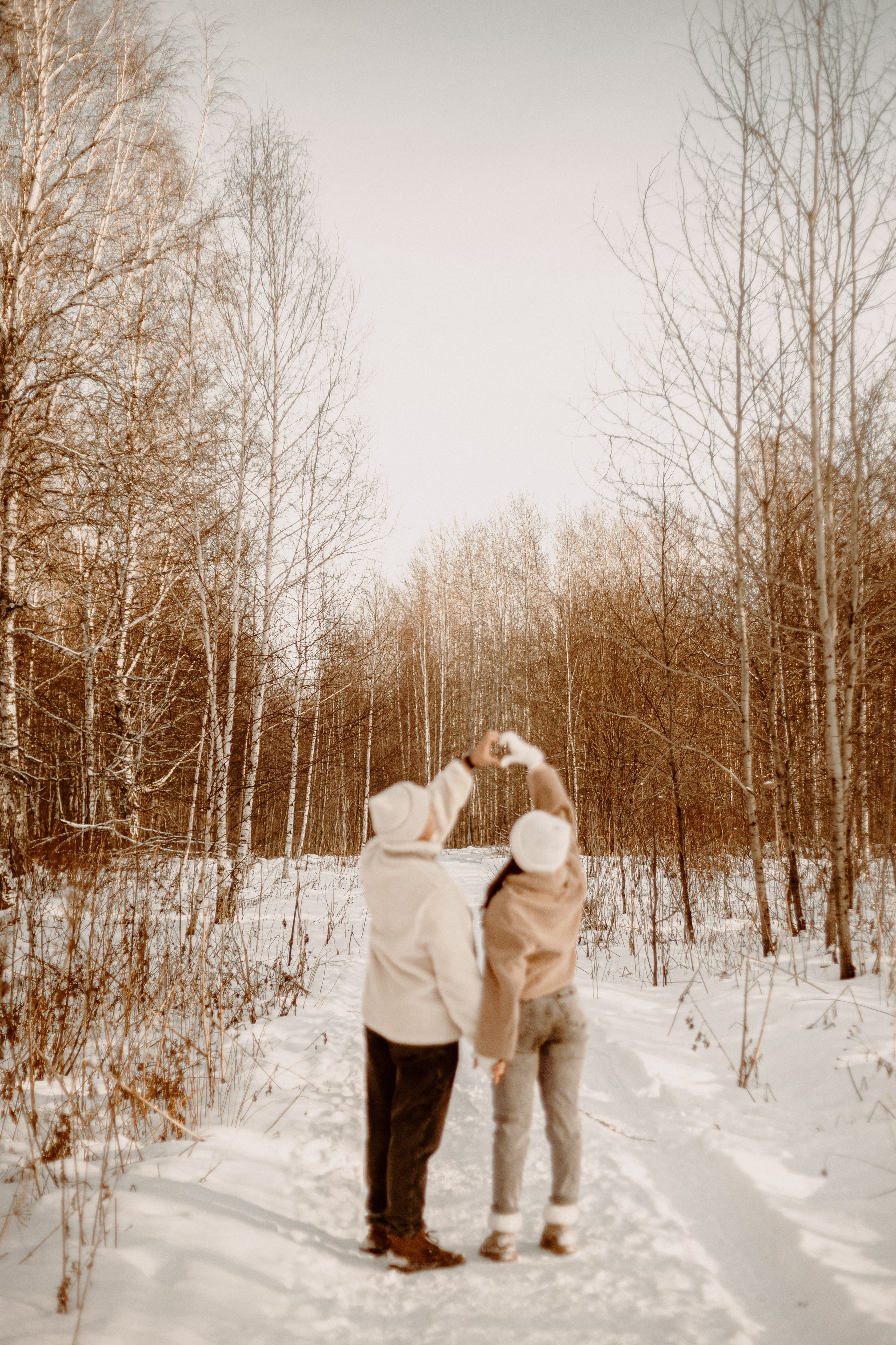 Тепло в зимнем лесу. Арт-фотограф Крис Л. в Тобольске: портрет, семейные, свадьбы