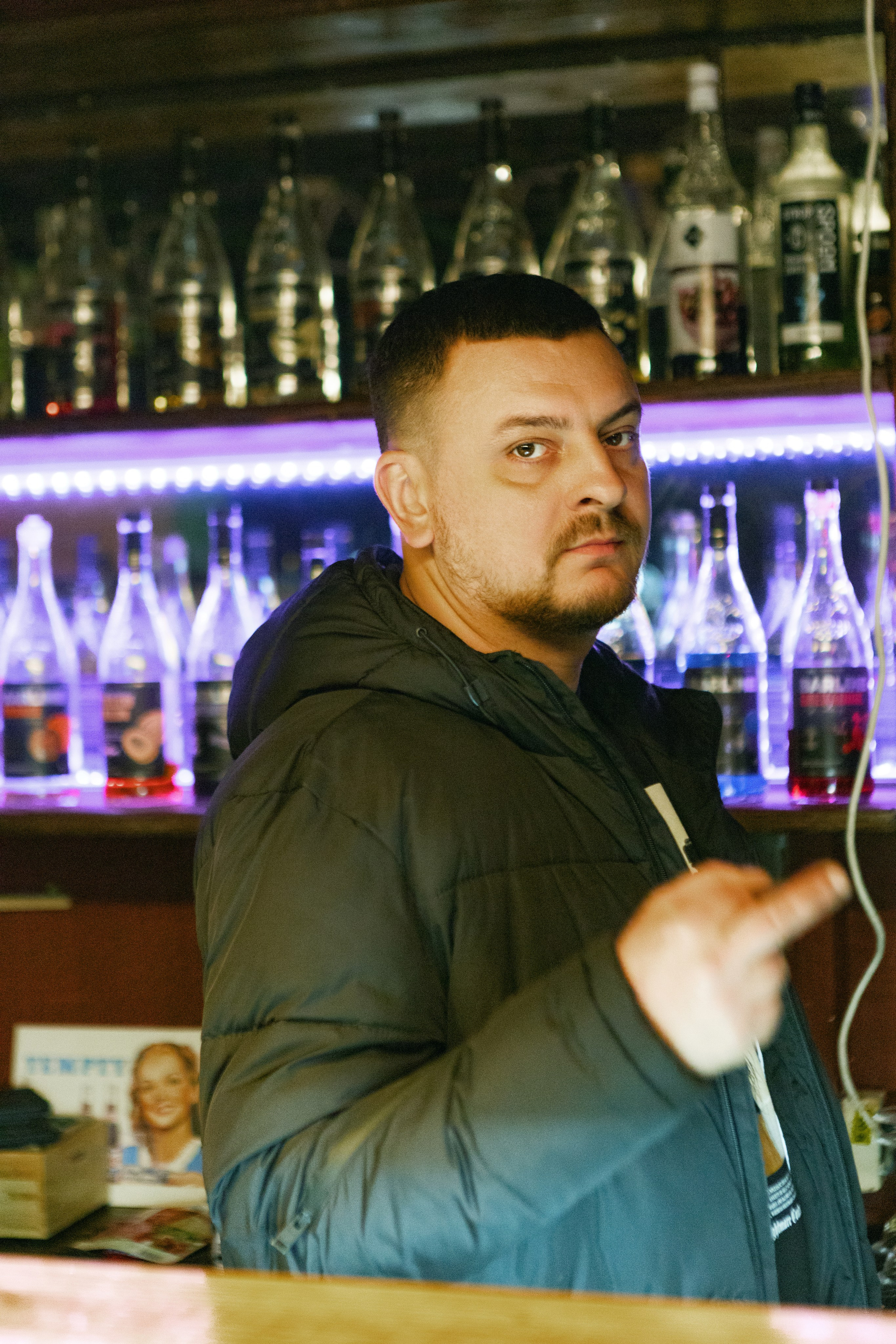 Бэкстейдж со съёмок фильма «Третья смена». Фотограф Александр Закадычный | Таганрог